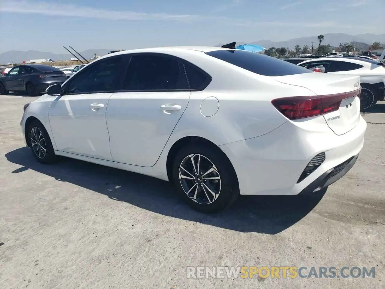 2 Photograph of a damaged car 3KPF24AD4RE714912 KIA FORTE 2024