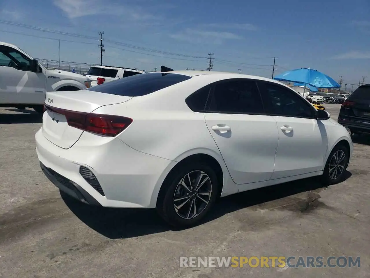 3 Photograph of a damaged car 3KPF24AD4RE714912 KIA FORTE 2024