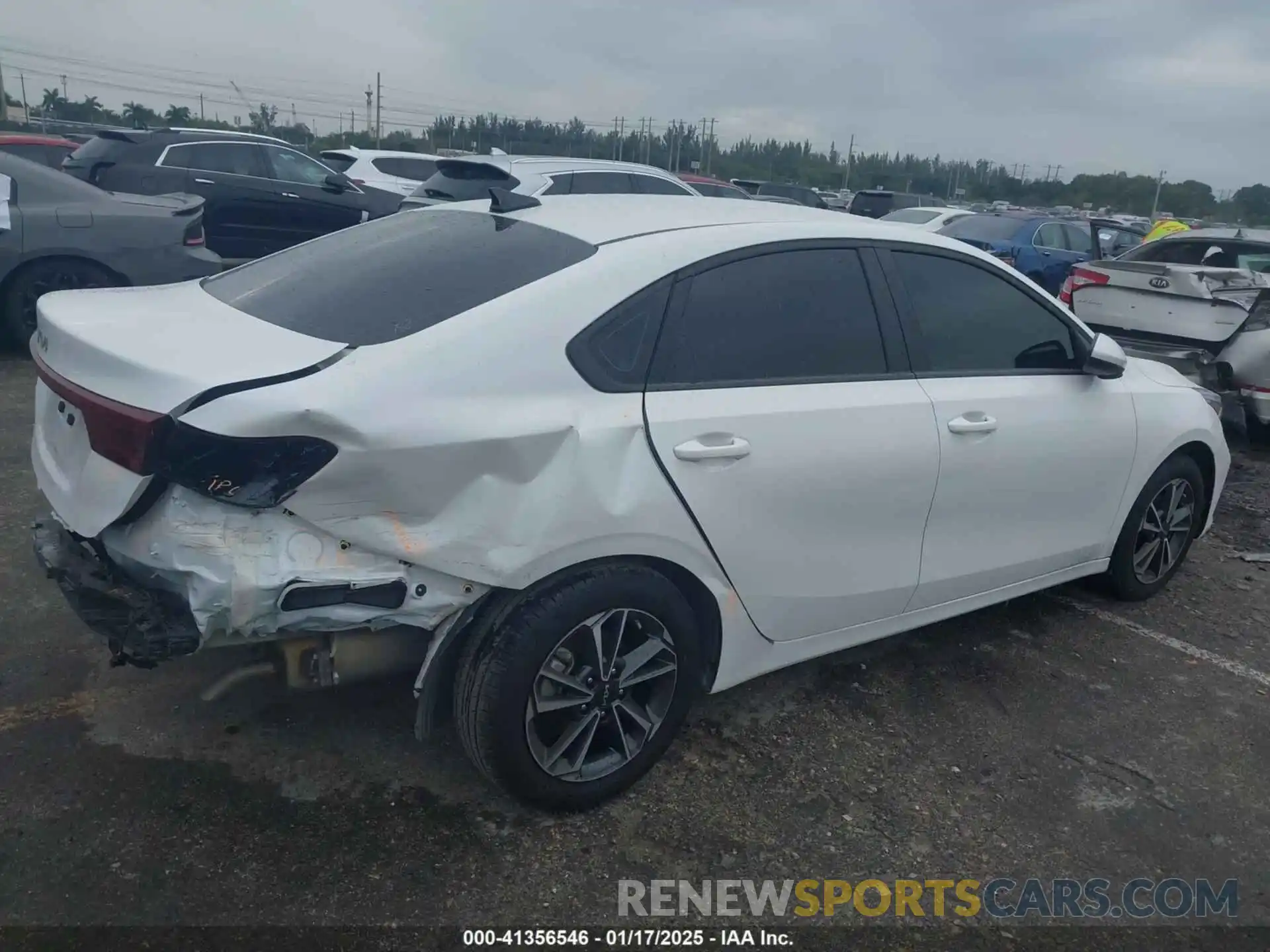 6 Photograph of a damaged car 3KPF24AD4RE728955 KIA FORTE 2024