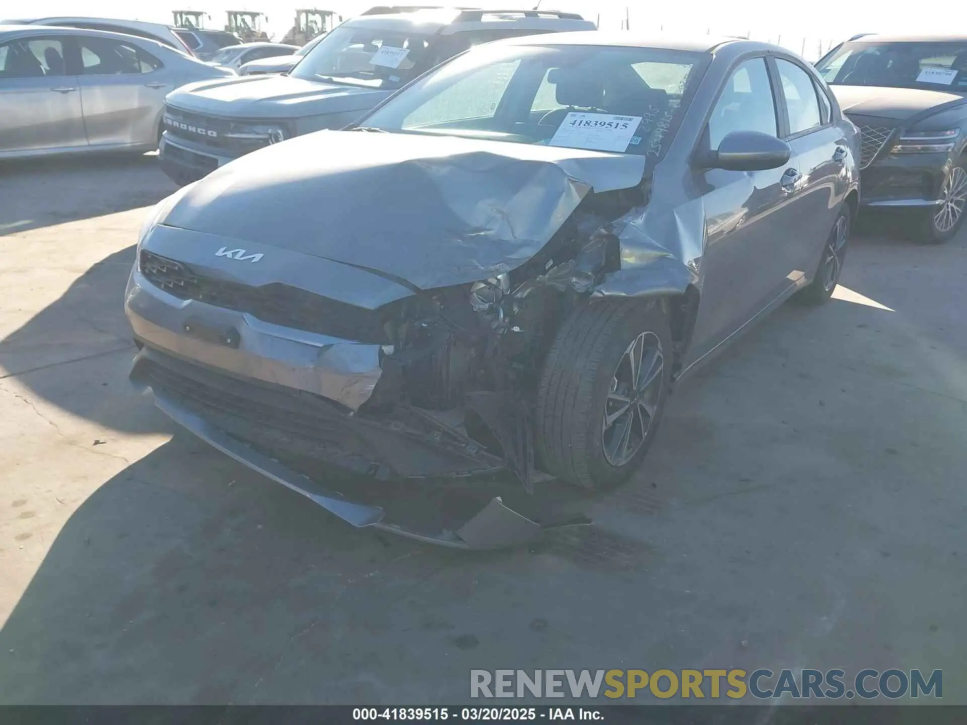 6 Photograph of a damaged car 3KPF24AD4RE752995 KIA FORTE 2024