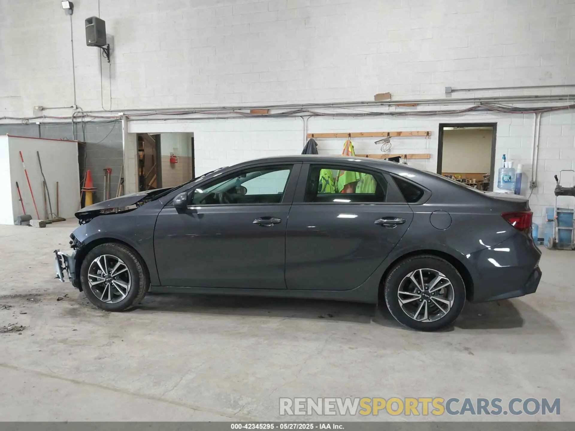 15 Photograph of a damaged car 3KPF24AD4RE759087 KIA FORTE 2024