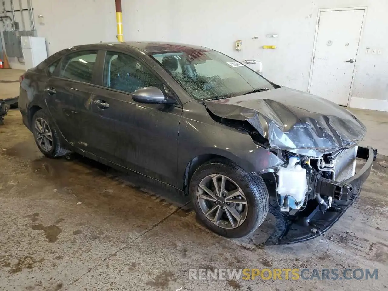 4 Photograph of a damaged car 3KPF24AD4RE768467 KIA FORTE 2024