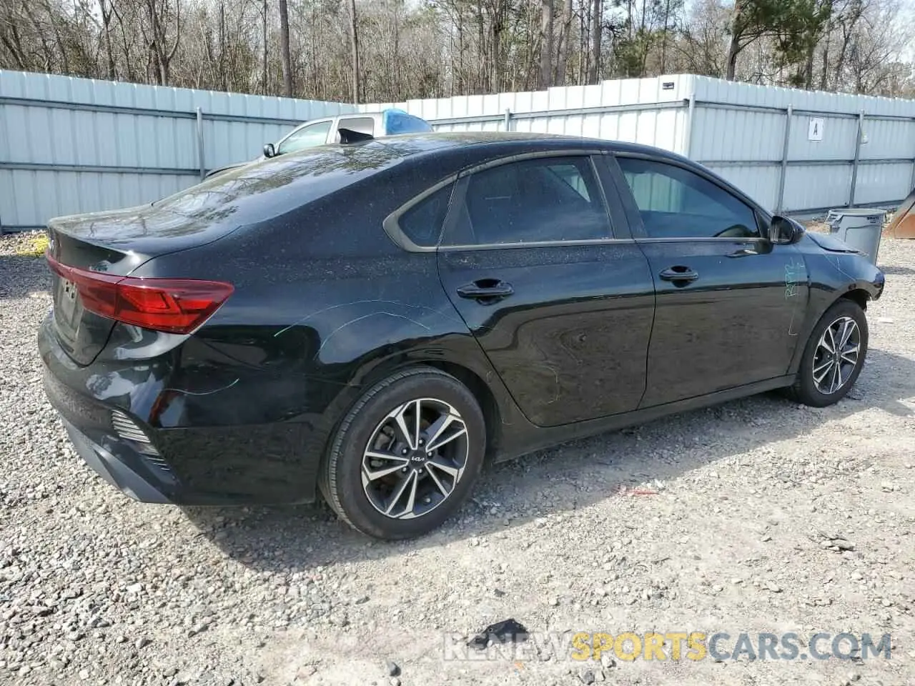 3 Photograph of a damaged car 3KPF24AD4RE777783 KIA FORTE 2024
