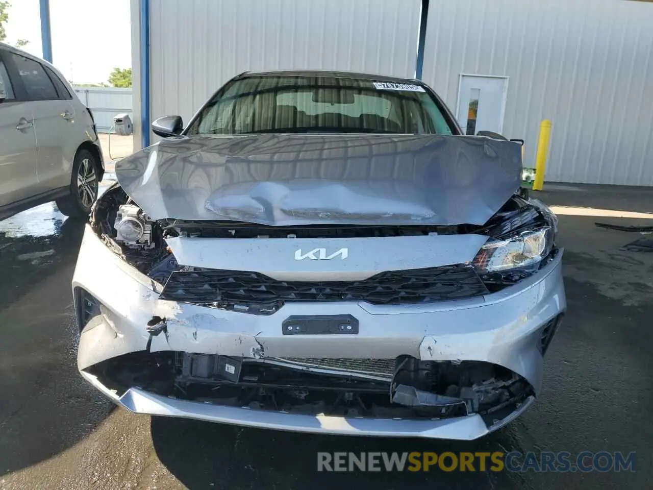 5 Photograph of a damaged car 3KPF24AD4RE781154 KIA FORTE 2024