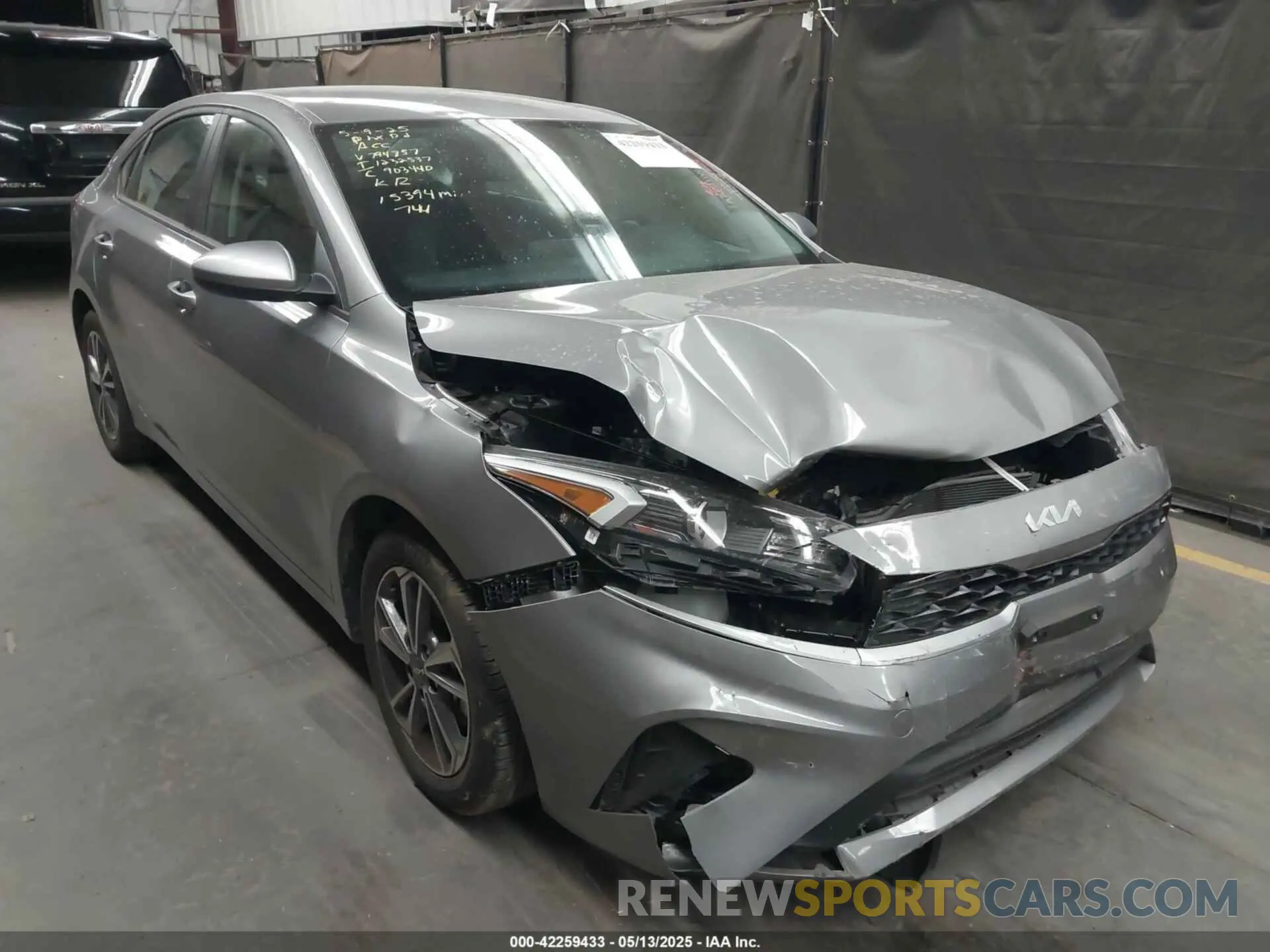 1 Photograph of a damaged car 3KPF24AD4RE794857 KIA FORTE 2024