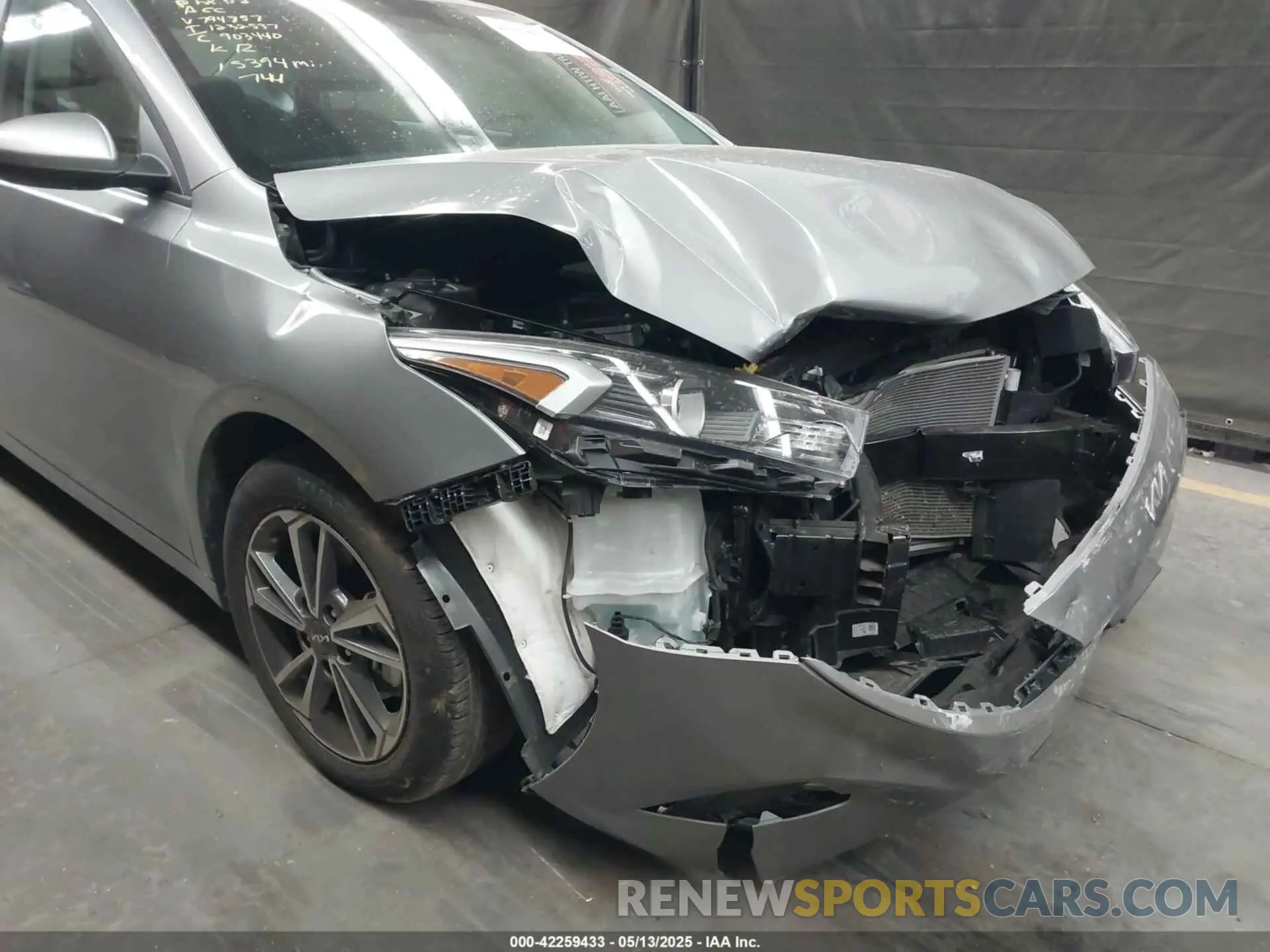 6 Photograph of a damaged car 3KPF24AD4RE794857 KIA FORTE 2024