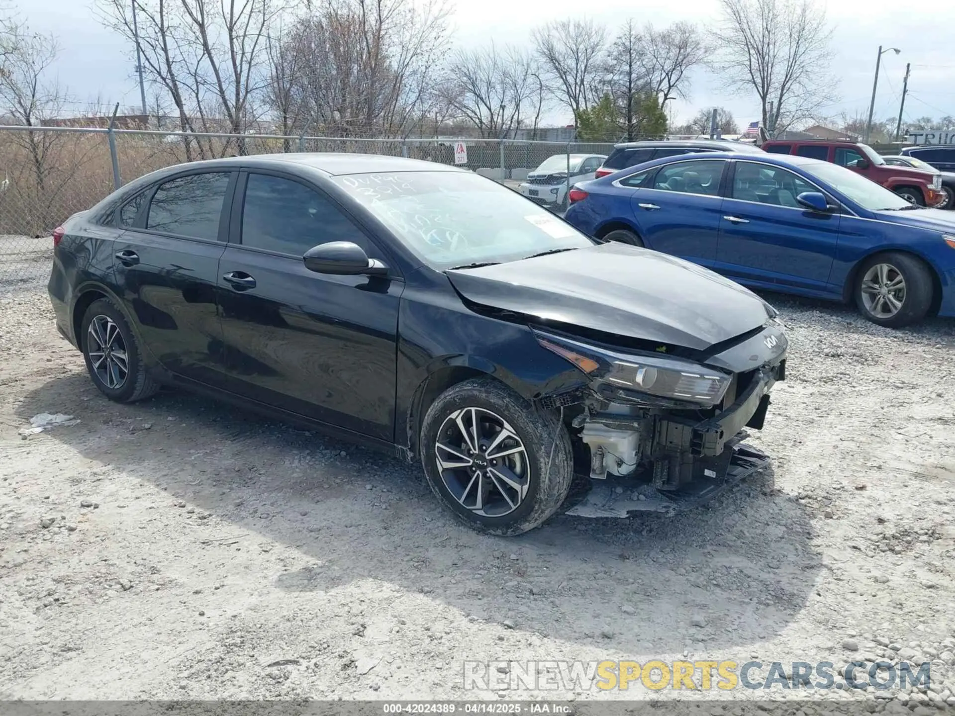 1 Photograph of a damaged car 3KPF24AD4RE802648 KIA FORTE 2024