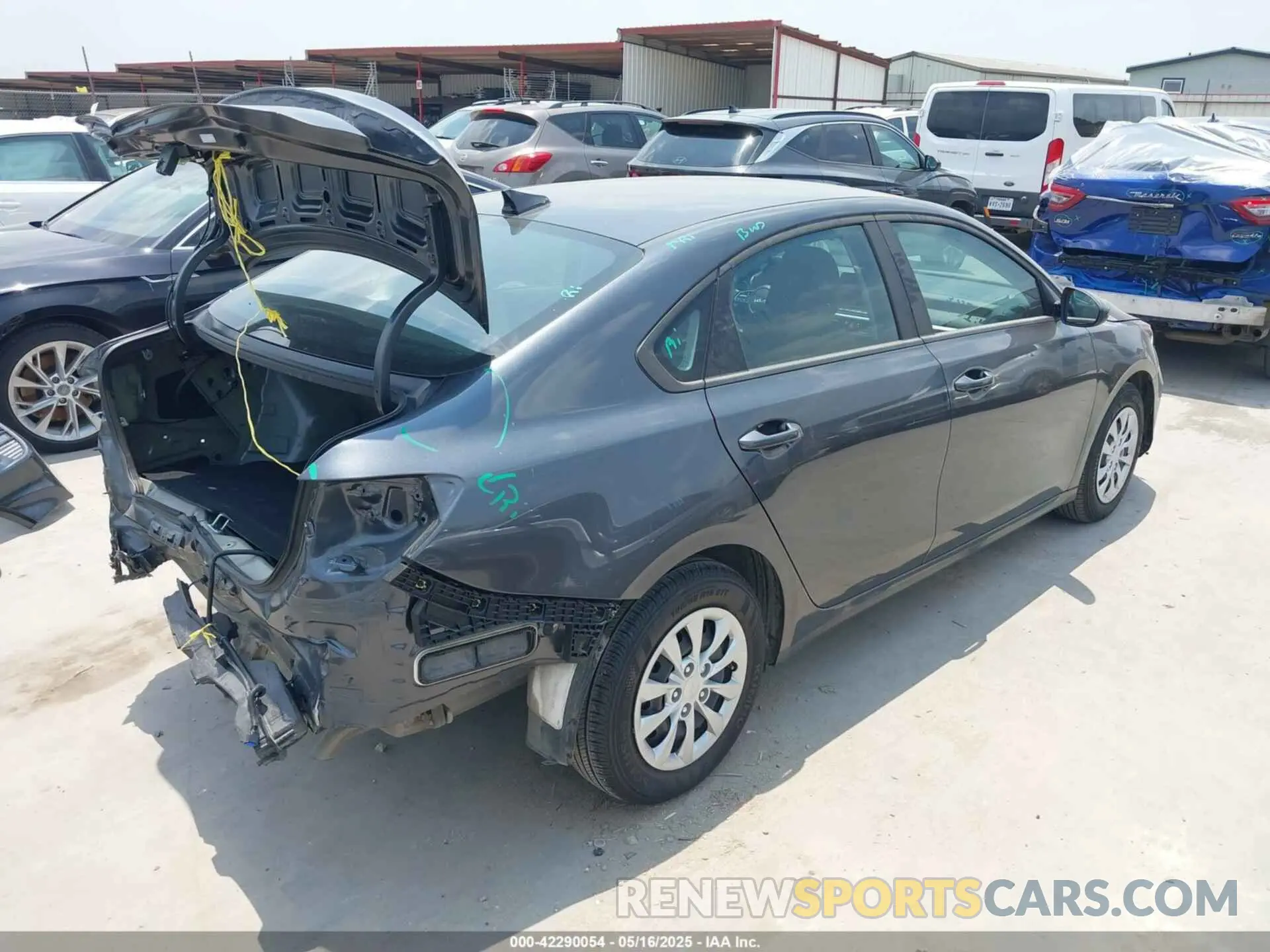 4 Photograph of a damaged car 3KPF24AD4RE823192 KIA FORTE 2024