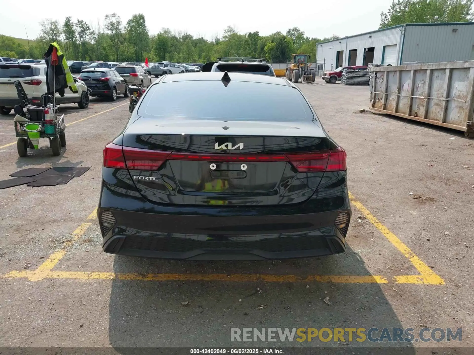 16 Photograph of a damaged car 3KPF24AD4RE823371 KIA FORTE 2024