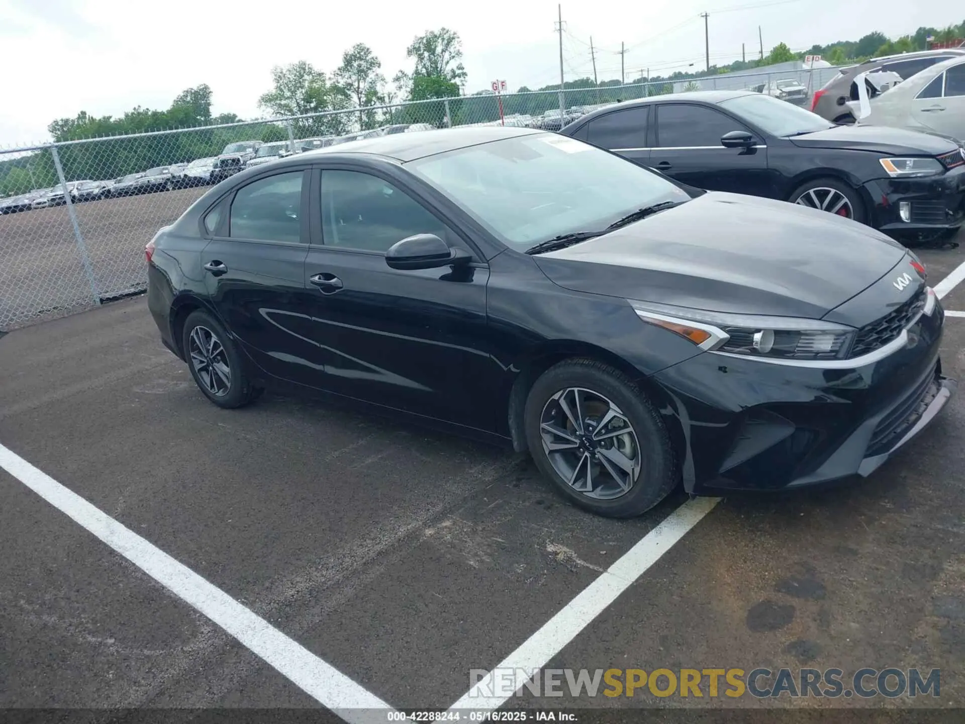 13 Photograph of a damaged car 3KPF24AD5RE704650 KIA FORTE 2024
