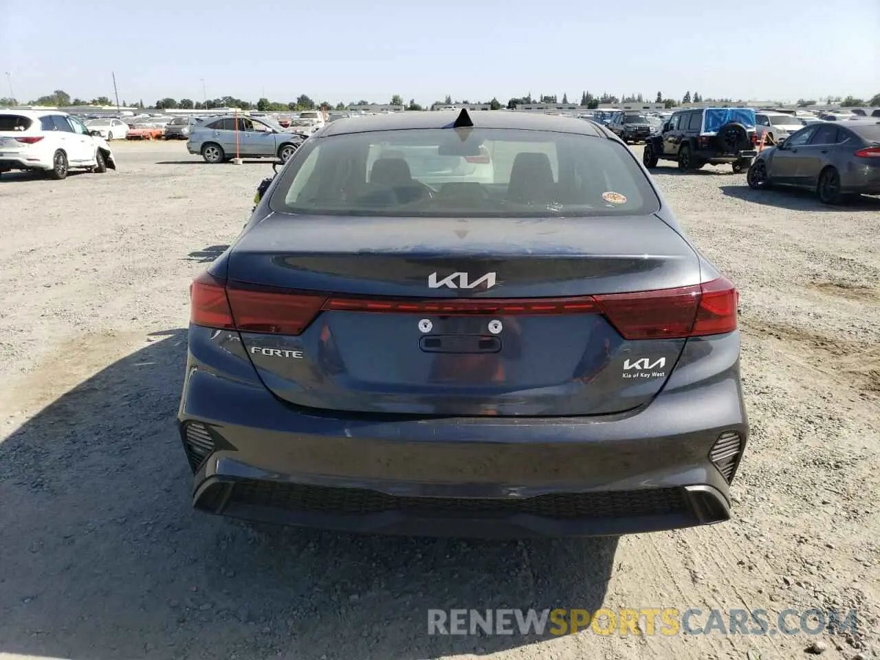6 Photograph of a damaged car 3KPF24AD5RE722467 KIA FORTE 2024