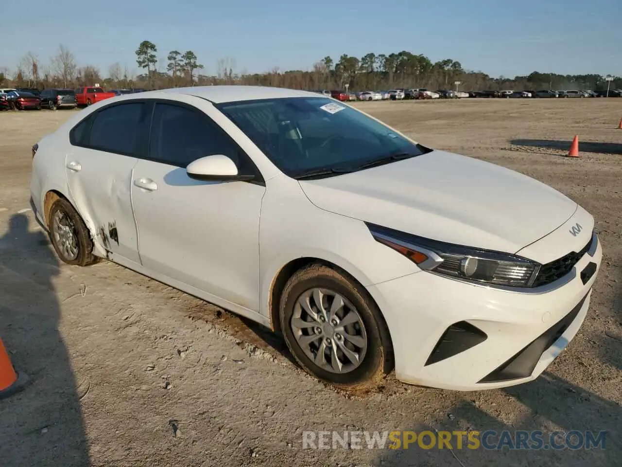 4 Photograph of a damaged car 3KPF24AD5RE726244 KIA FORTE 2024