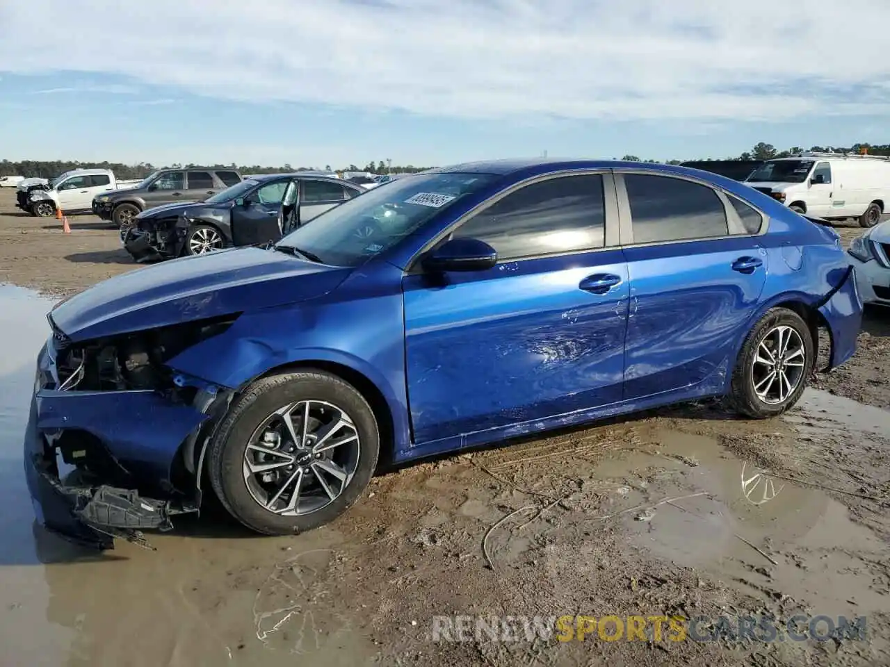 1 Photograph of a damaged car 3KPF24AD5RE729810 KIA FORTE 2024