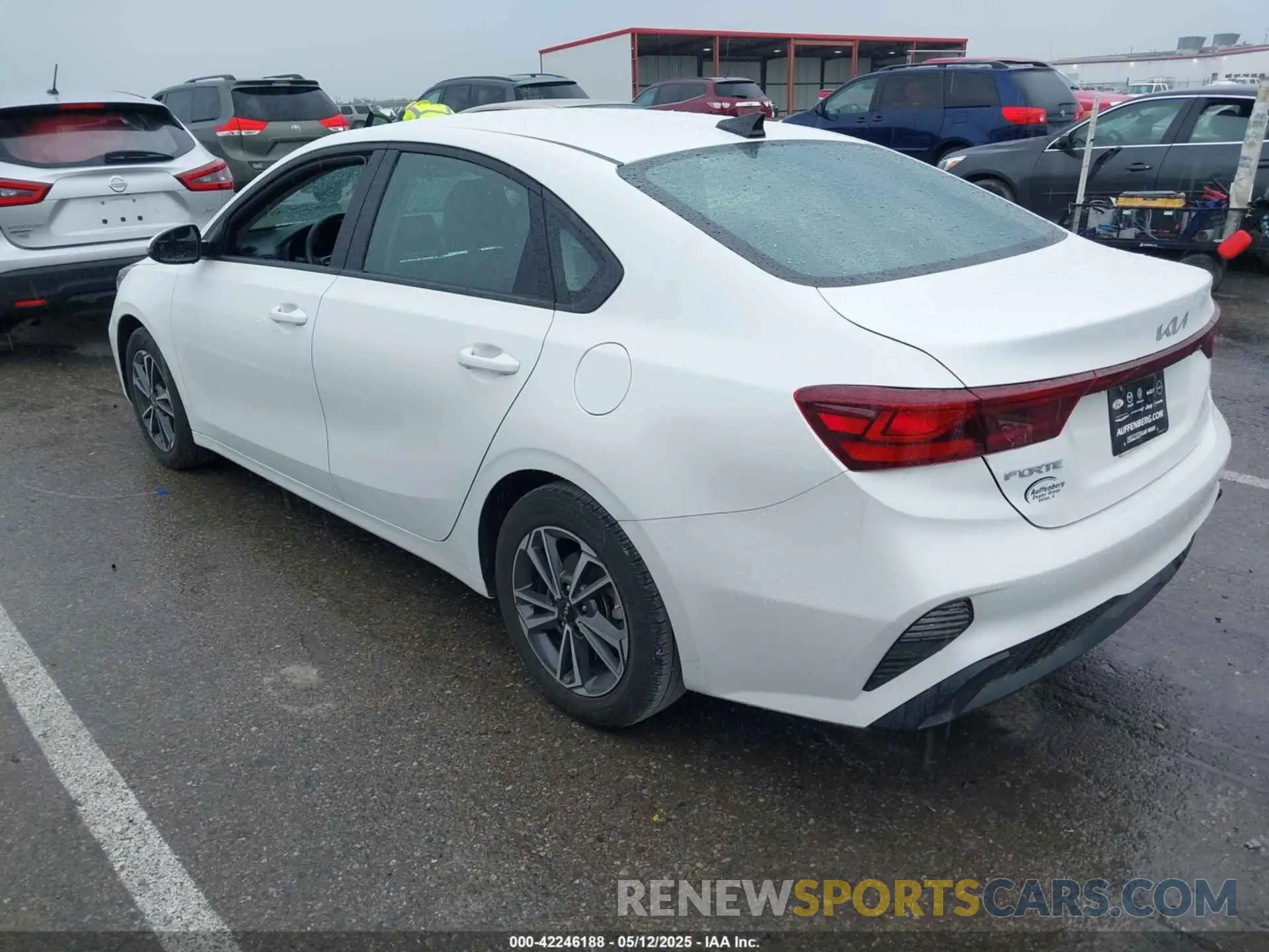 3 Photograph of a damaged car 3KPF24AD5RE738460 KIA FORTE 2024