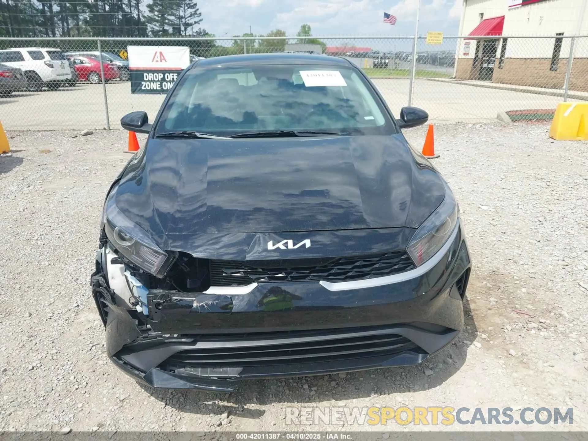 12 Photograph of a damaged car 3KPF24AD5RE748194 KIA FORTE 2024