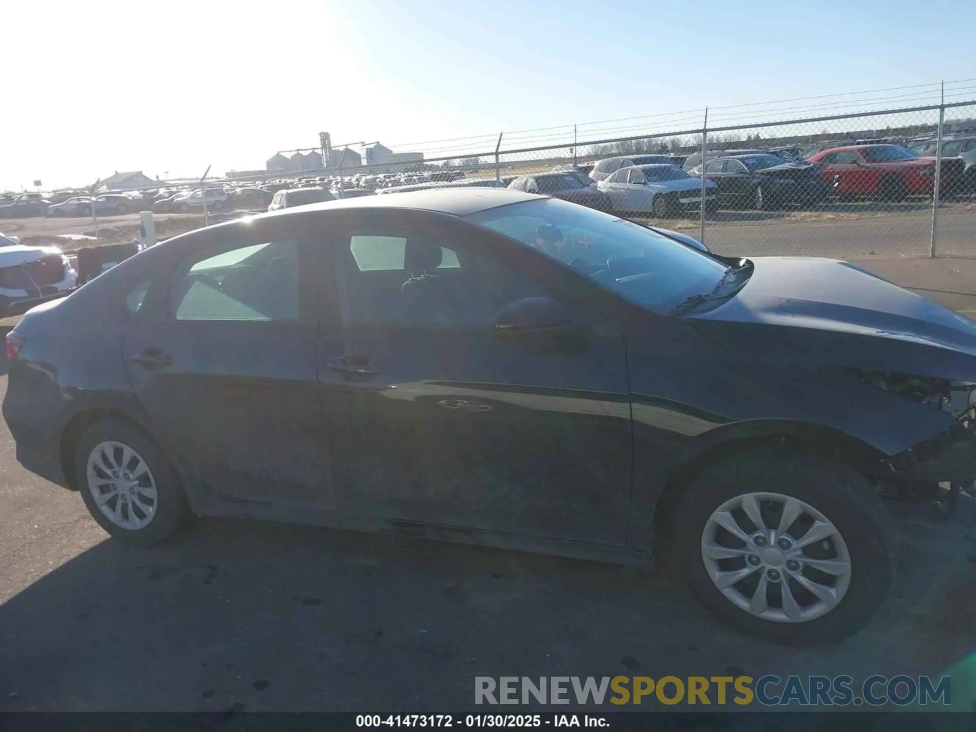 14 Photograph of a damaged car 3KPF24AD5RE753136 KIA FORTE 2024