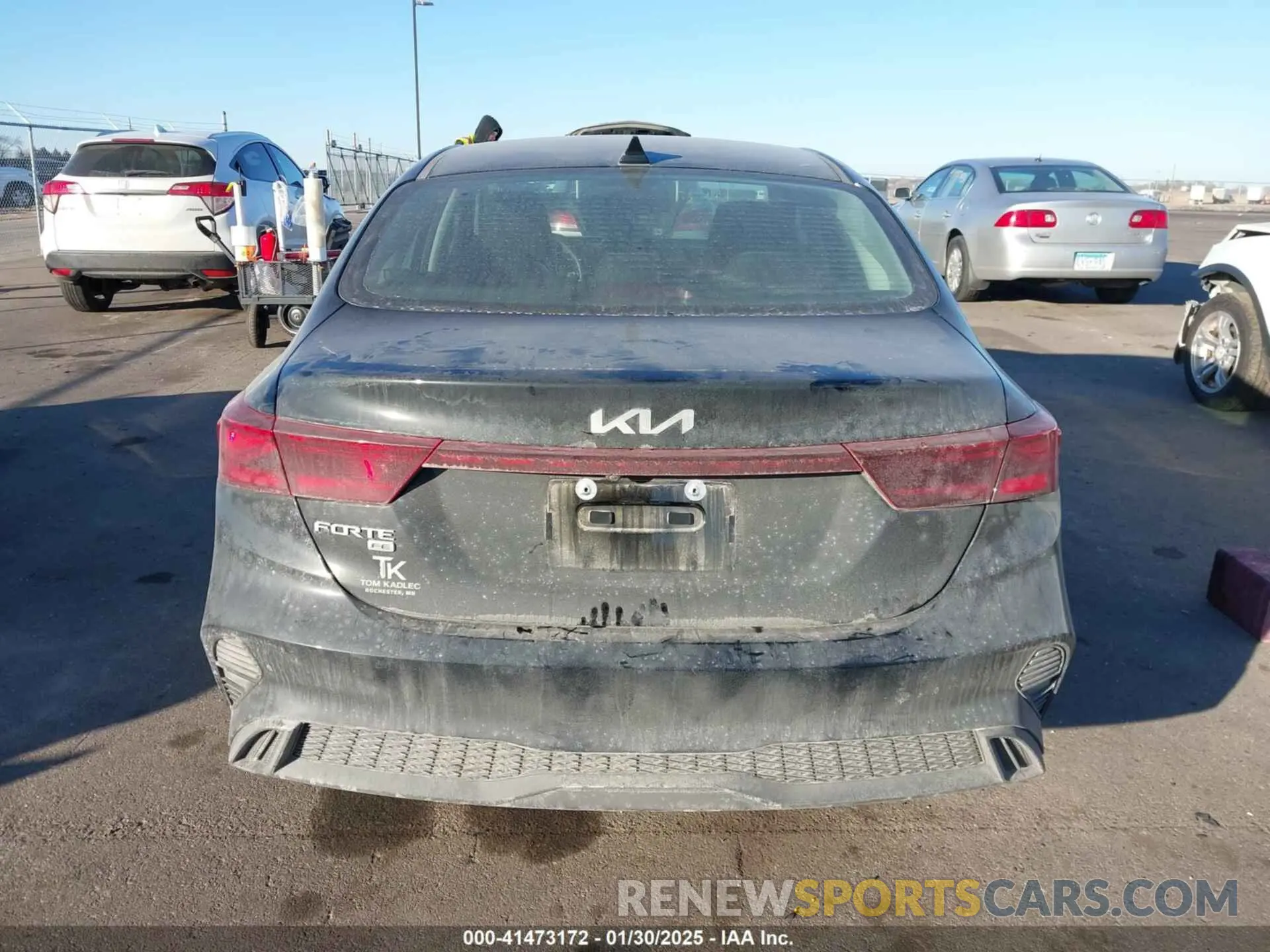 17 Photograph of a damaged car 3KPF24AD5RE753136 KIA FORTE 2024