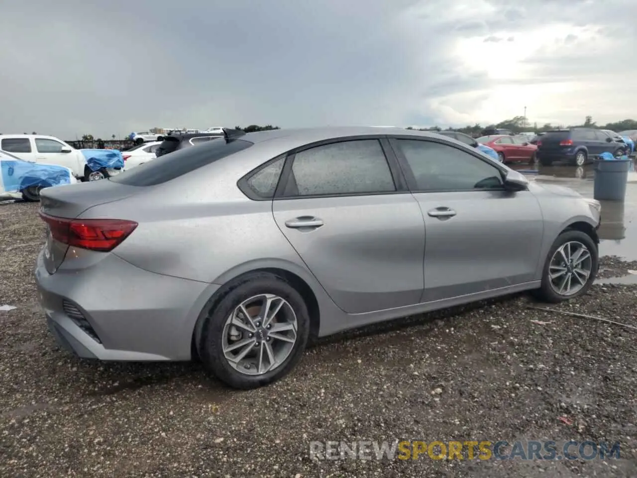 3 Photograph of a damaged car 3KPF24AD5RE759549 KIA FORTE 2024