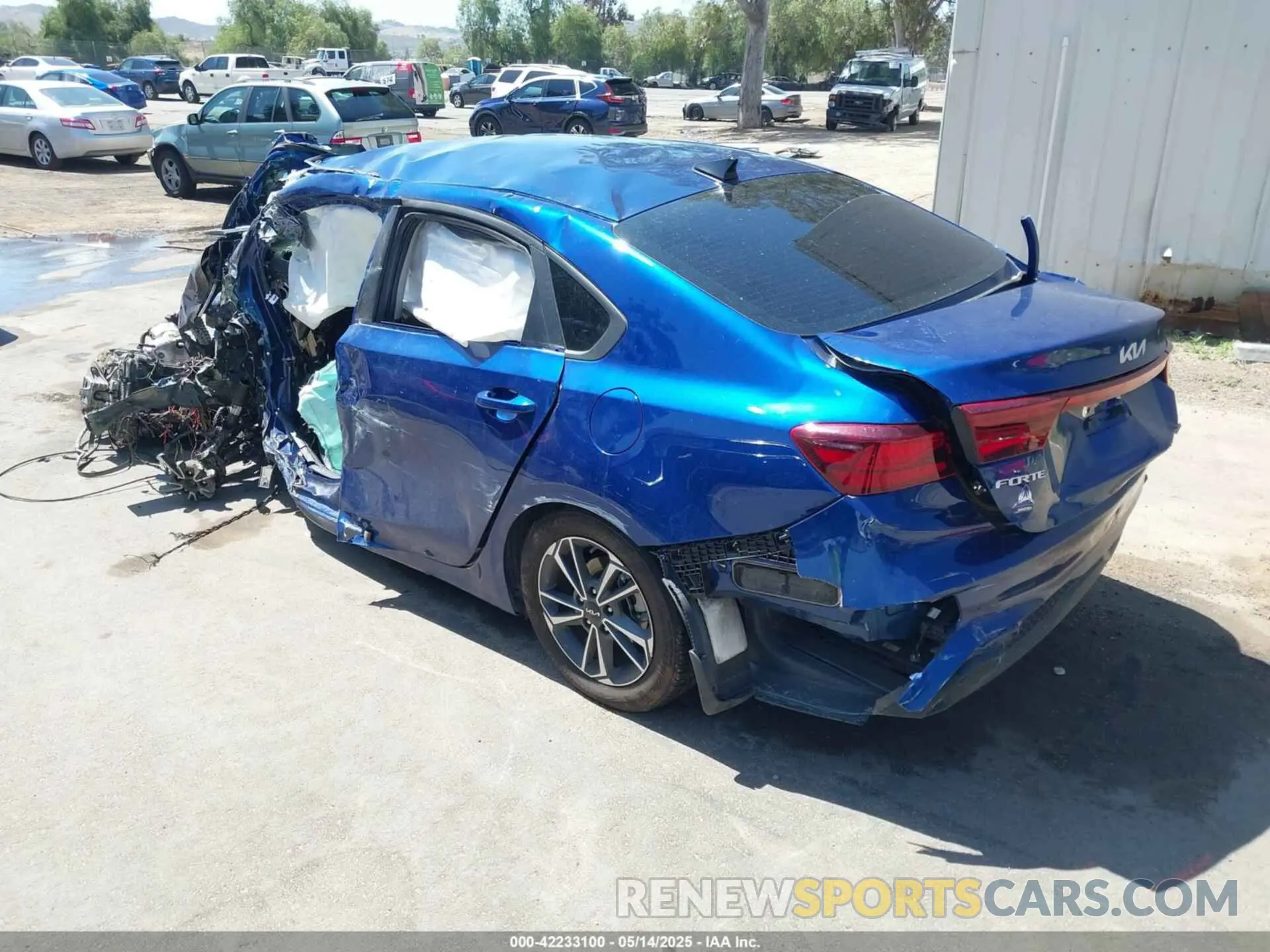 3 Photograph of a damaged car 3KPF24AD5RE760720 KIA FORTE 2024