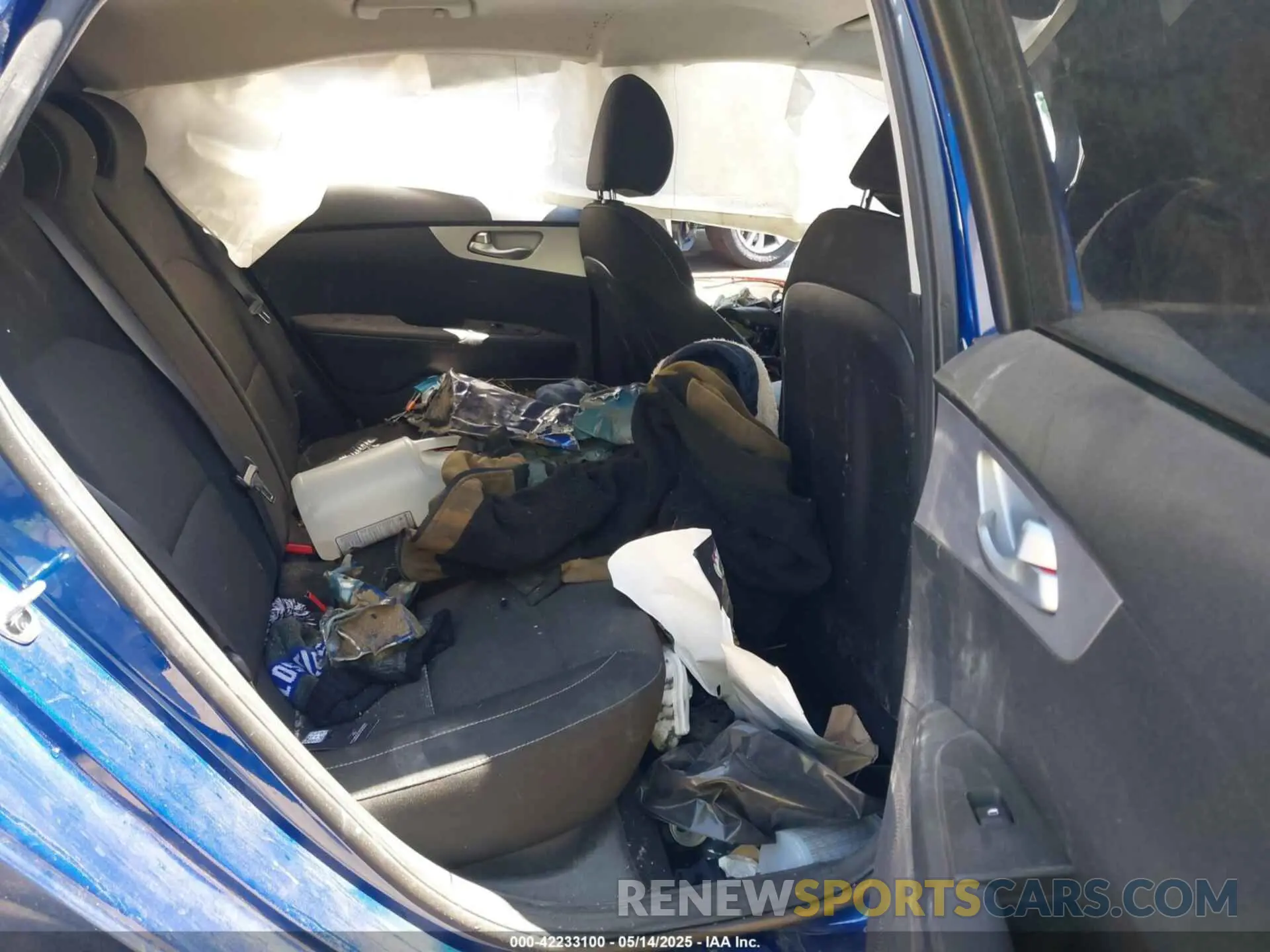 8 Photograph of a damaged car 3KPF24AD5RE760720 KIA FORTE 2024