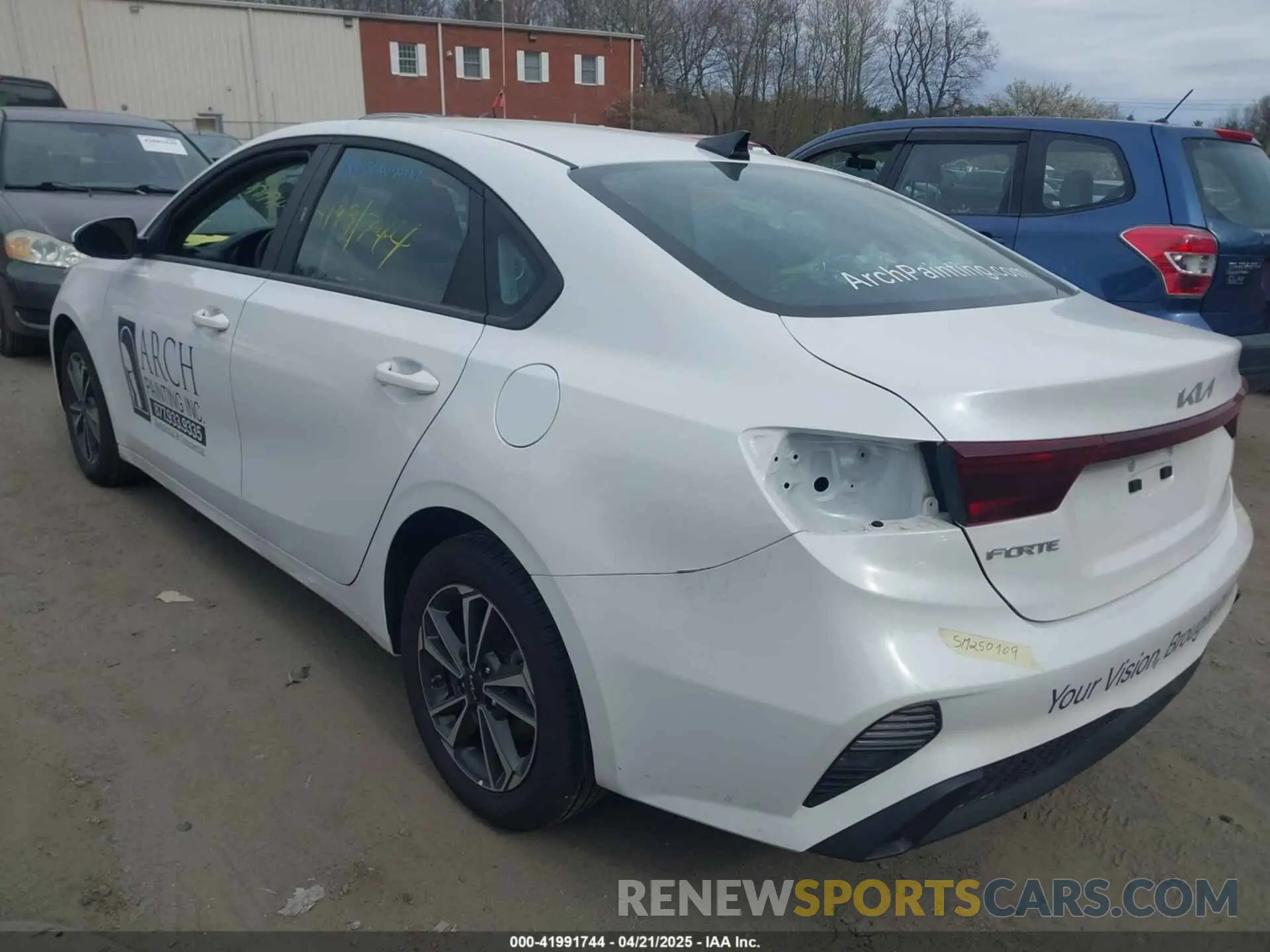 3 Photograph of a damaged car 3KPF24AD5RE760880 KIA FORTE 2024