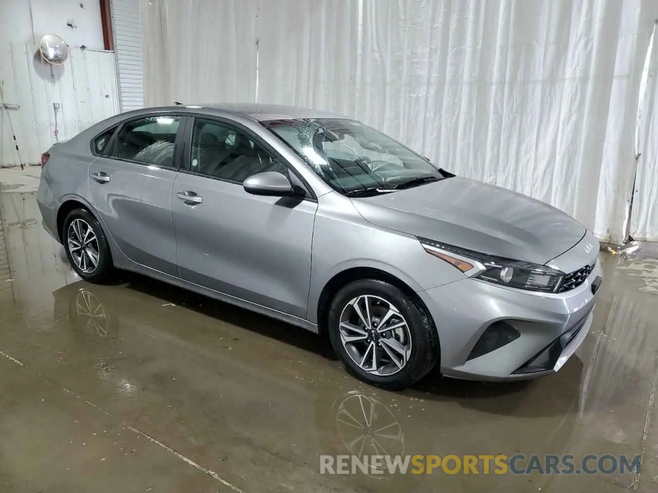 4 Photograph of a damaged car 3KPF24AD5RE762399 KIA FORTE 2024