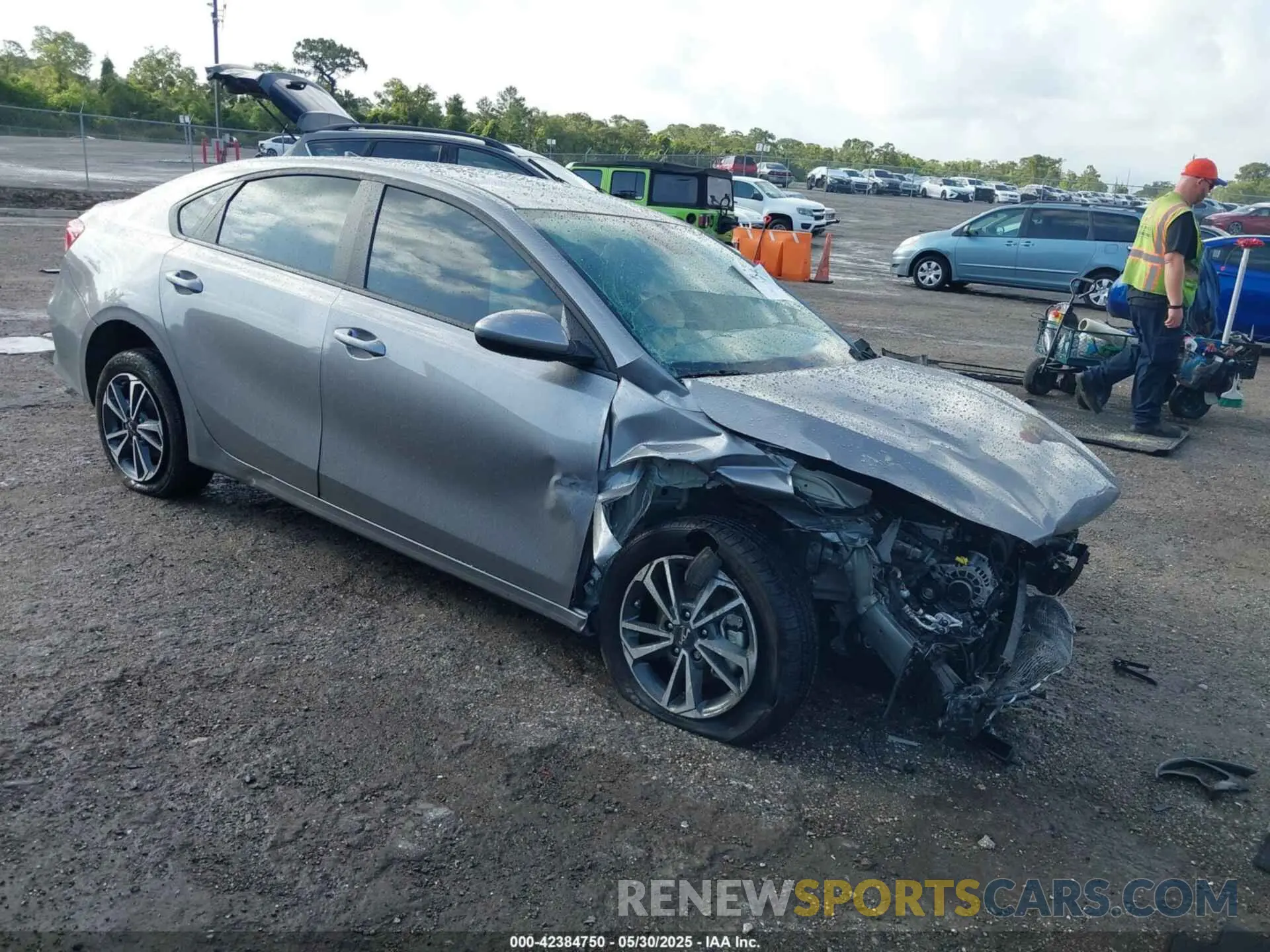 1 Photograph of a damaged car 3KPF24AD5RE791417 KIA FORTE 2024