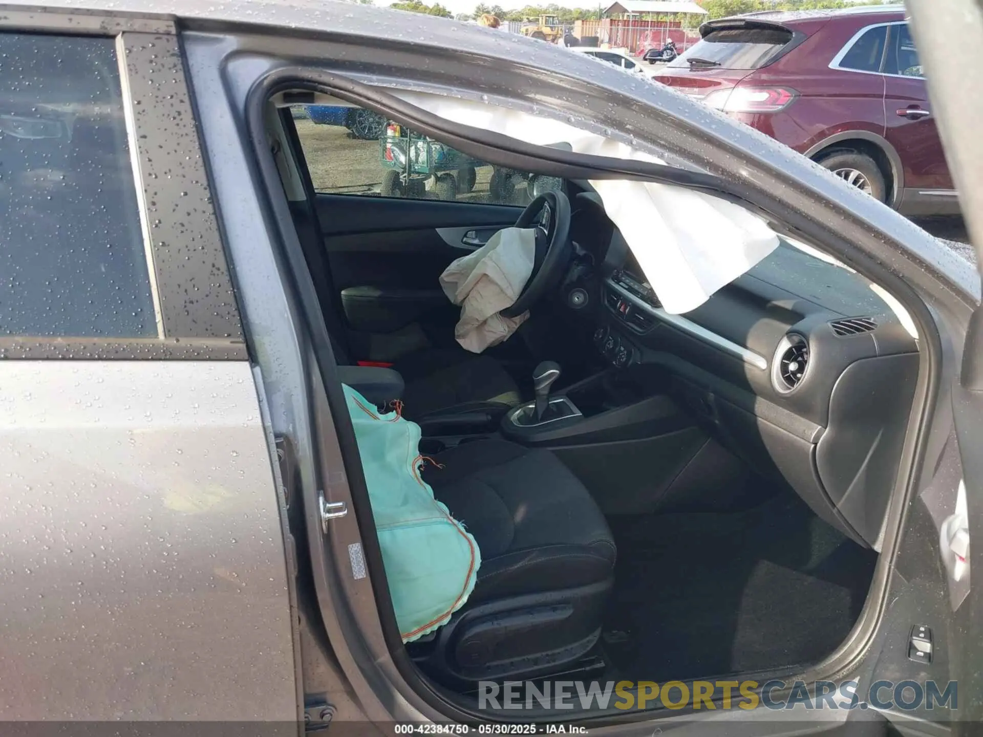 5 Photograph of a damaged car 3KPF24AD5RE791417 KIA FORTE 2024