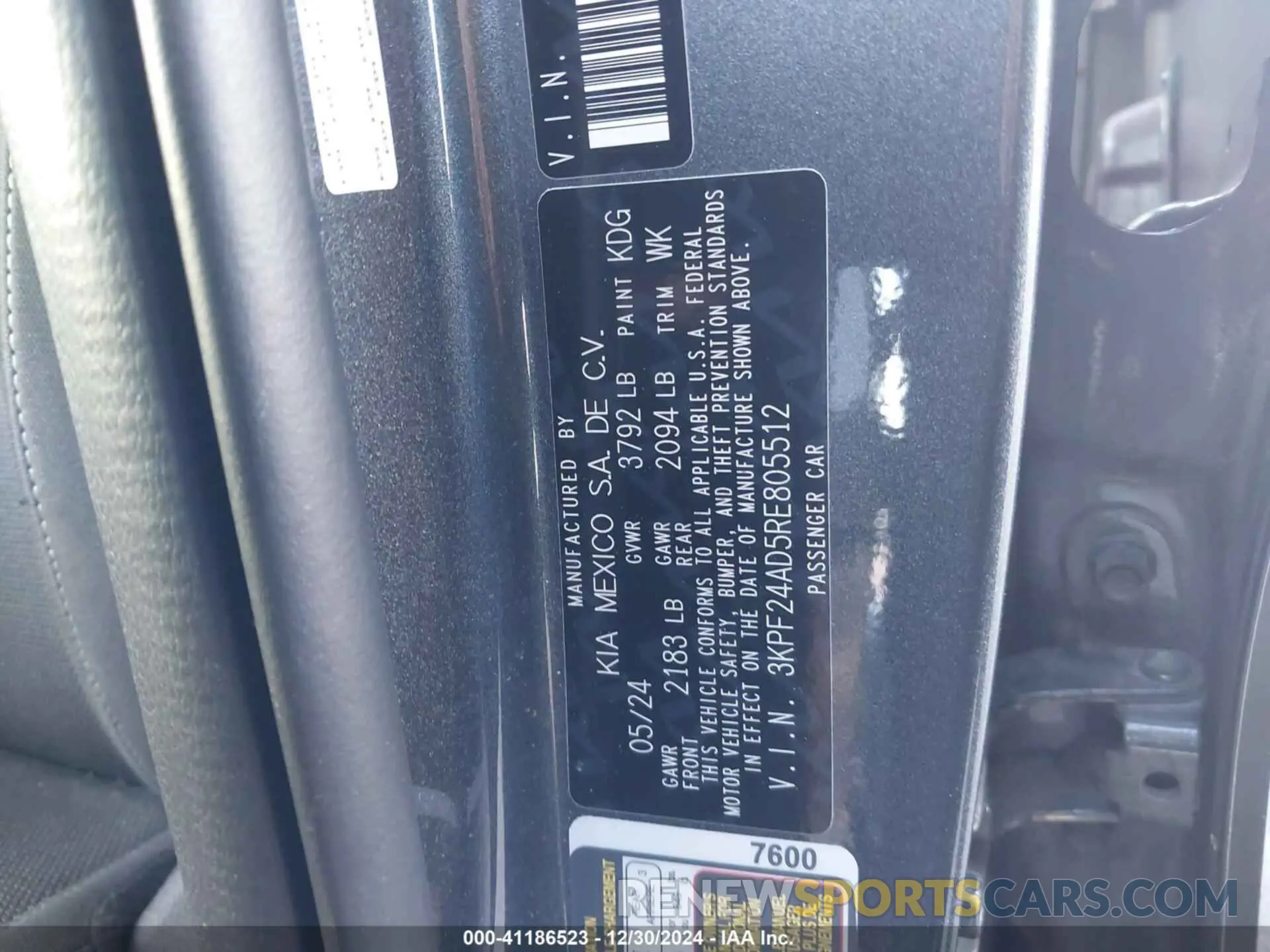 9 Photograph of a damaged car 3KPF24AD5RE805512 KIA FORTE 2024