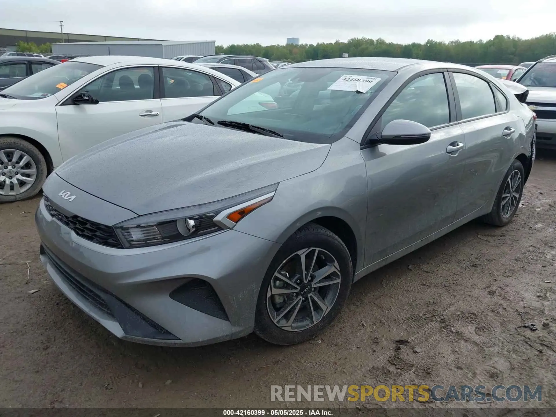 2 Photograph of a damaged car 3KPF24AD5RE811424 KIA FORTE 2024