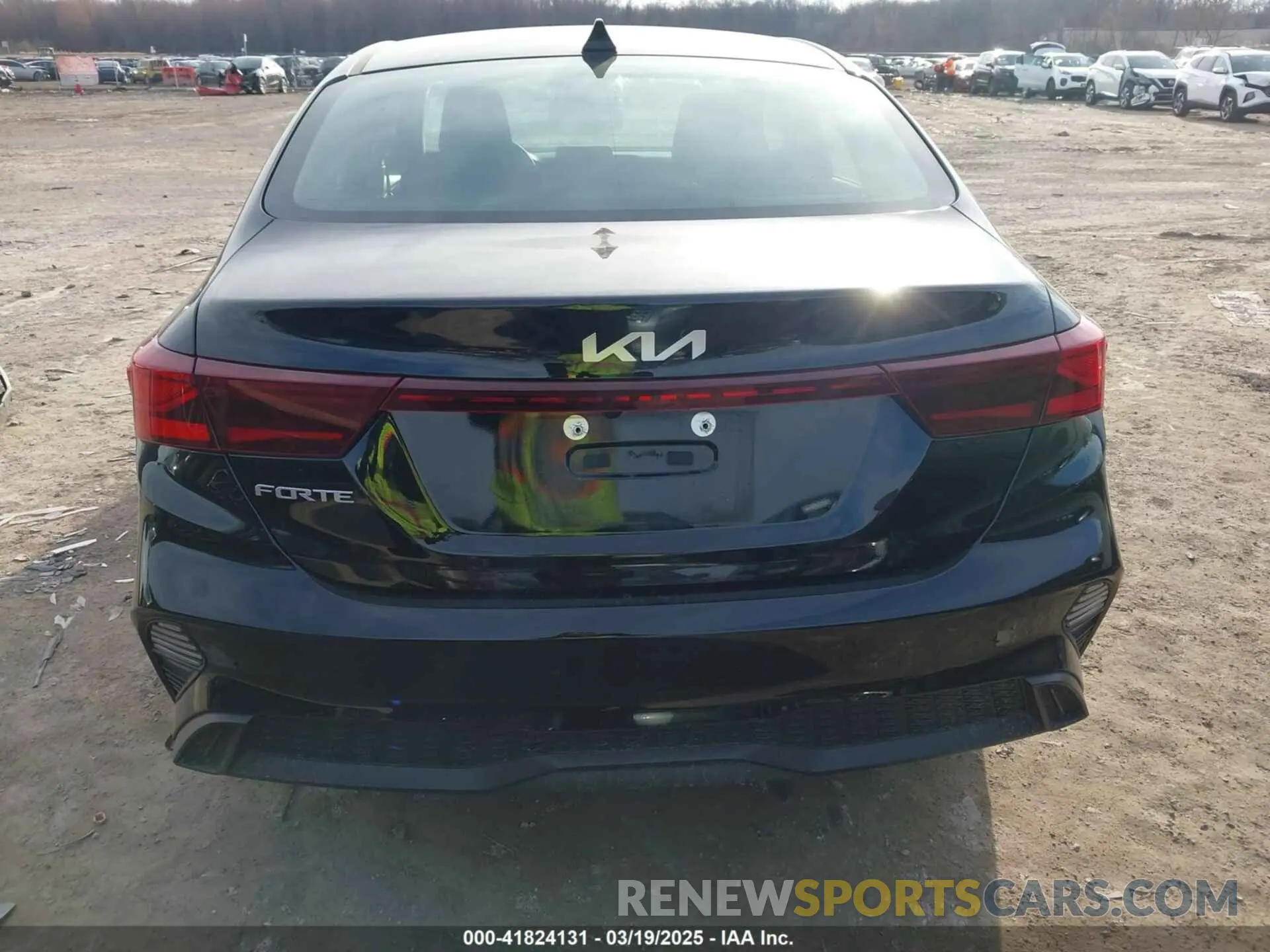 16 Photograph of a damaged car 3KPF24AD5RE840129 KIA FORTE 2024