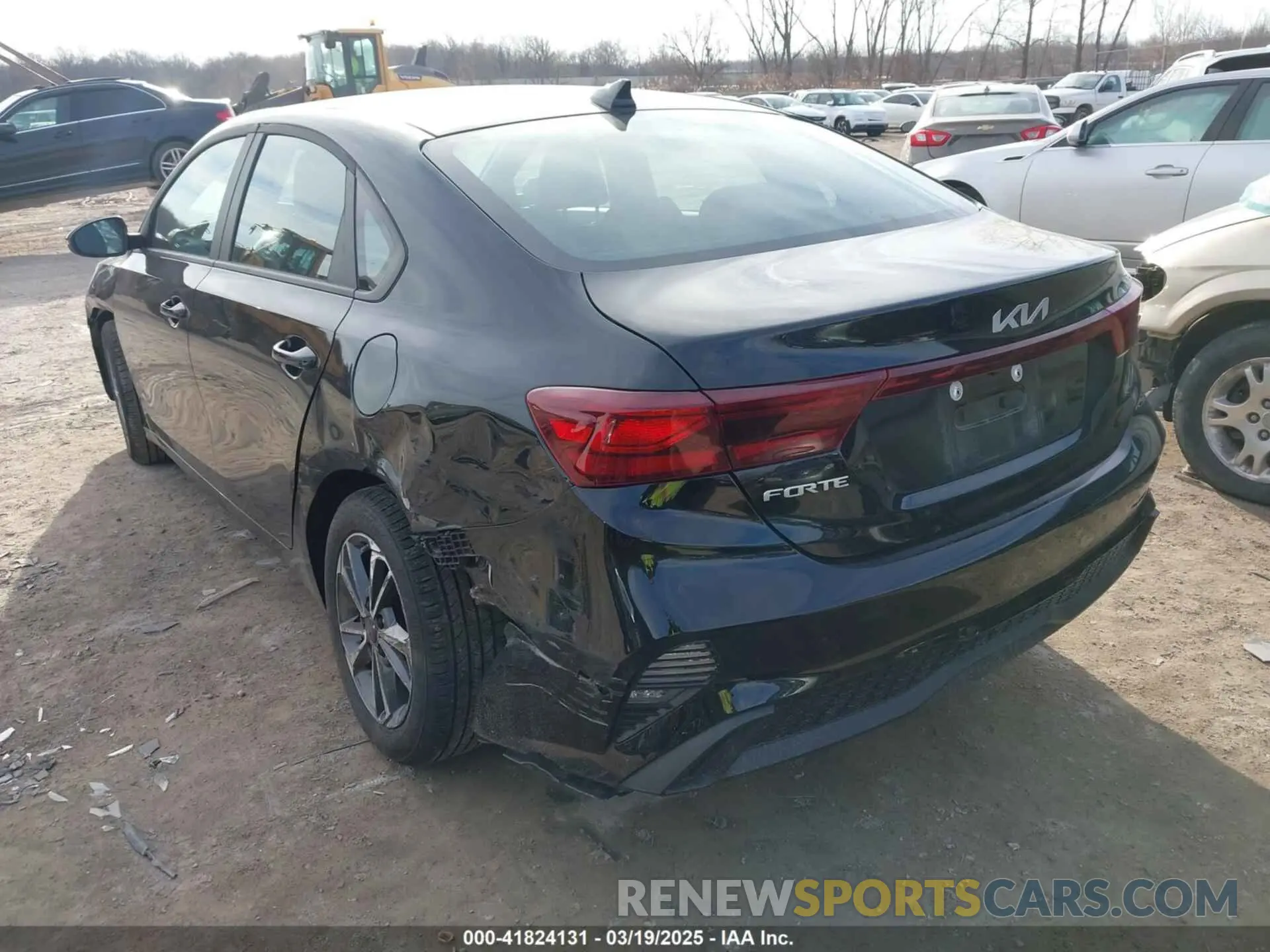 3 Photograph of a damaged car 3KPF24AD5RE840129 KIA FORTE 2024