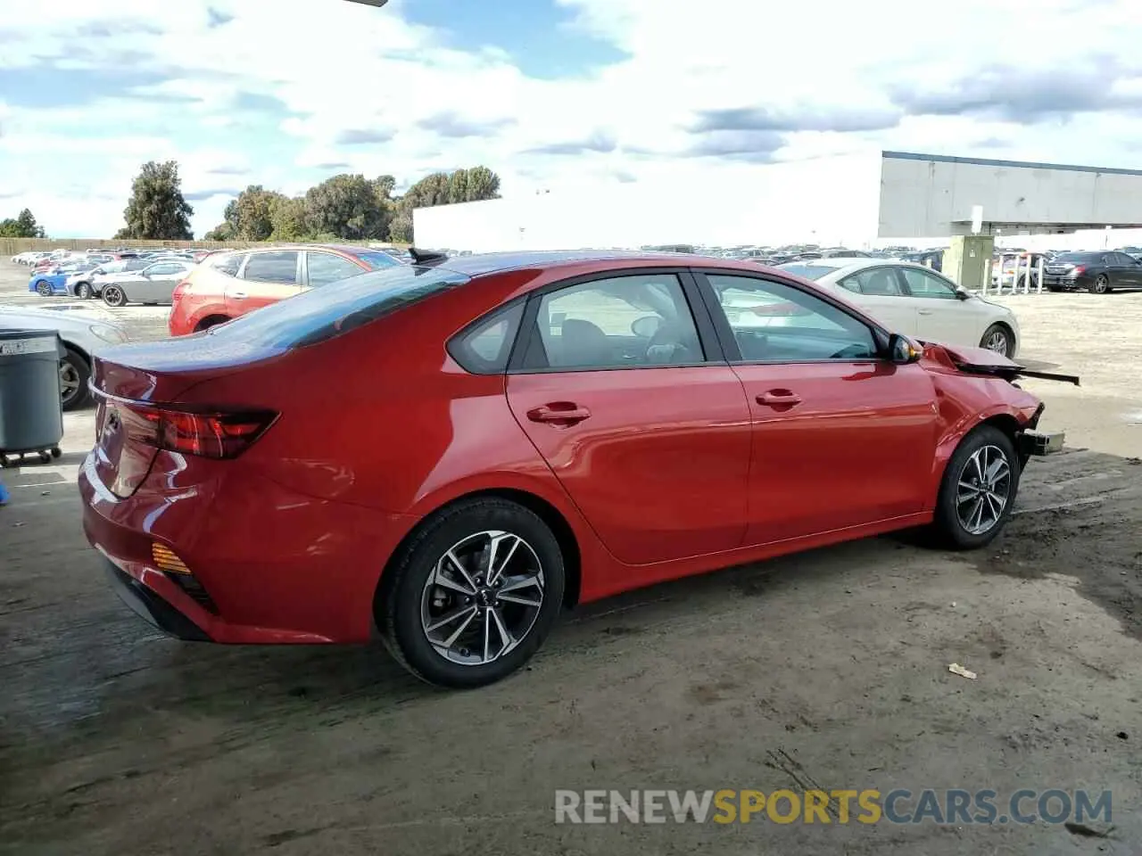3 Photograph of a damaged car 3KPF24AD6RE698650 KIA FORTE 2024