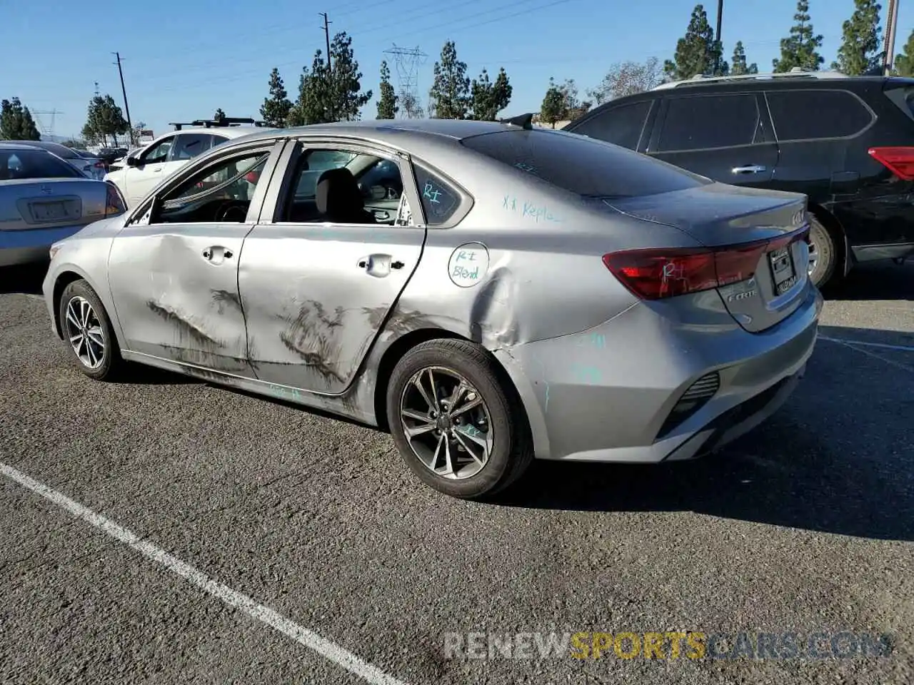 2 Photograph of a damaged car 3KPF24AD6RE736927 KIA FORTE 2024