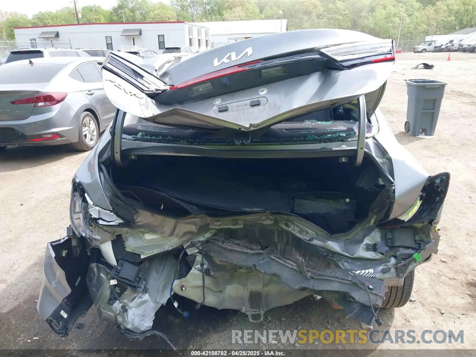 6 Photograph of a damaged car 3KPF24AD6RE761309 KIA FORTE 2024