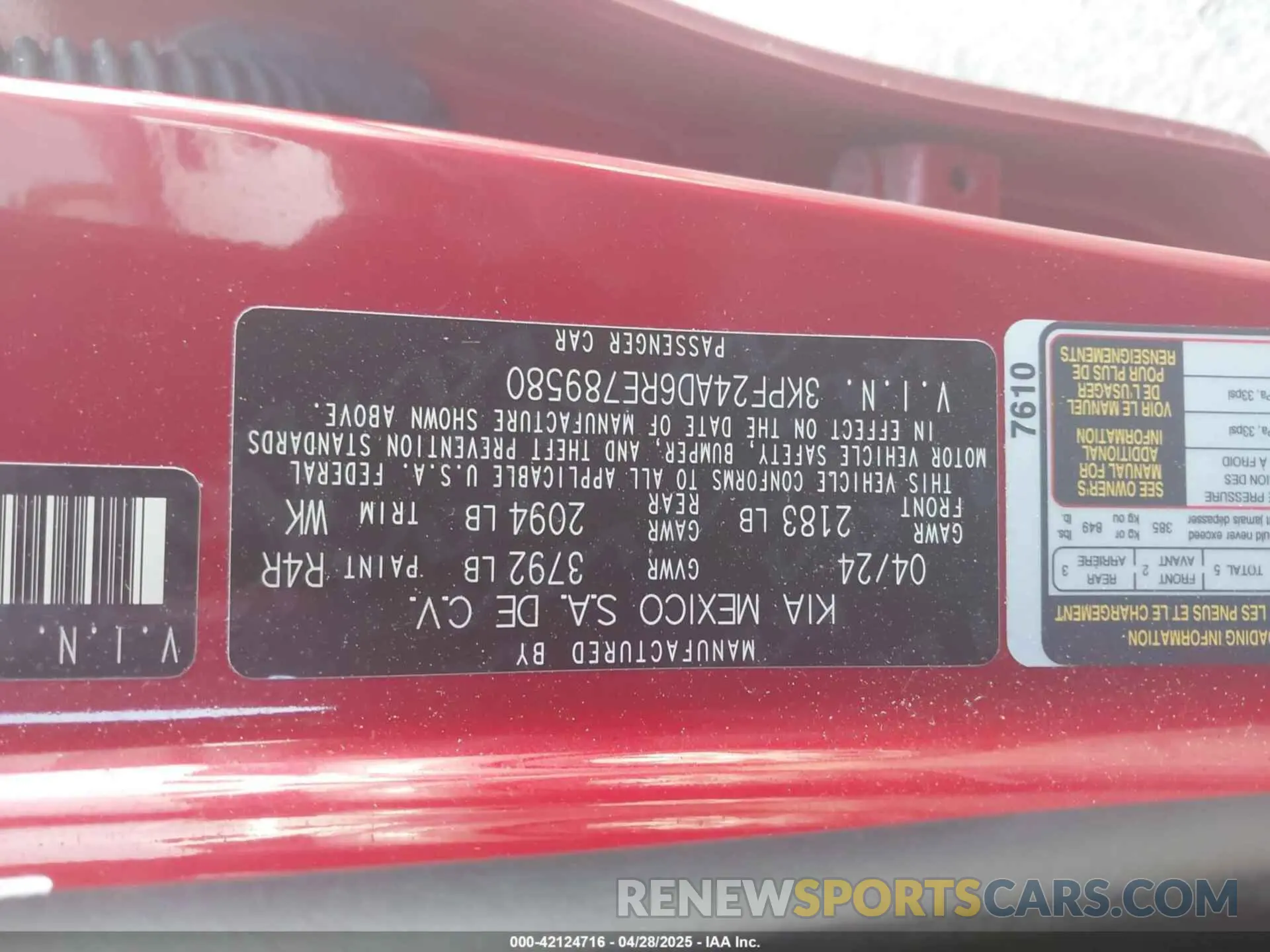 9 Photograph of a damaged car 3KPF24AD6RE789580 KIA FORTE 2024