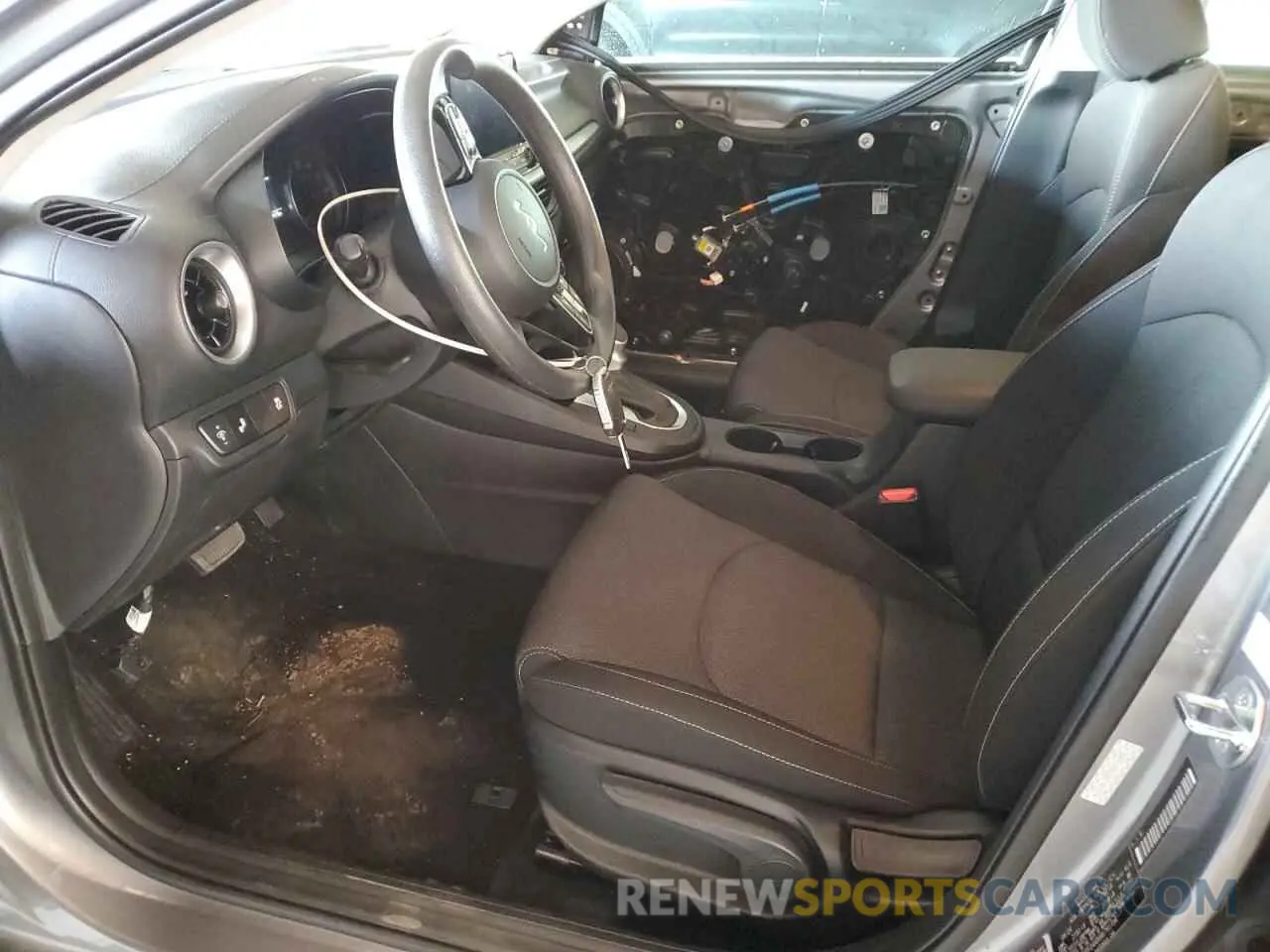 7 Photograph of a damaged car 3KPF24AD6RE791734 KIA FORTE 2024