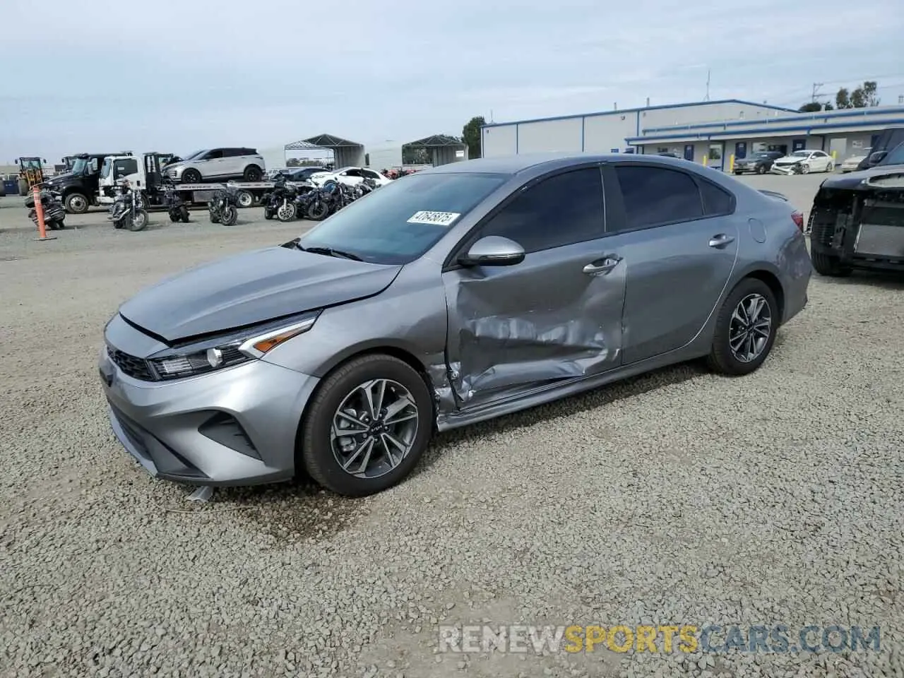 1 Photograph of a damaged car 3KPF24AD6RE802974 KIA FORTE 2024