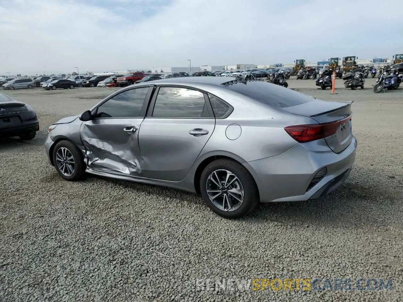 2 Photograph of a damaged car 3KPF24AD6RE802974 KIA FORTE 2024