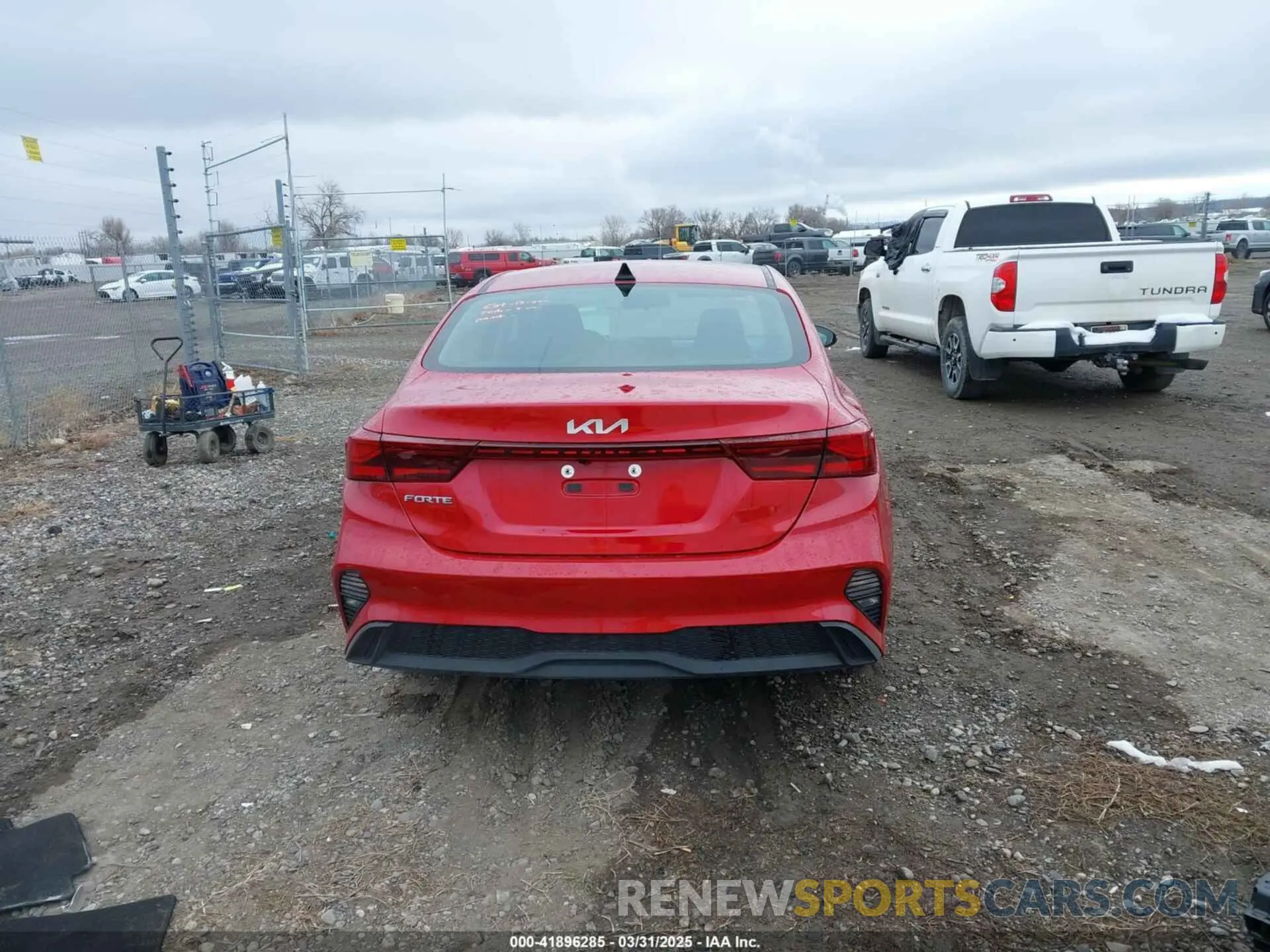 17 Photograph of a damaged car 3KPF24AD6RE805602 KIA FORTE 2024