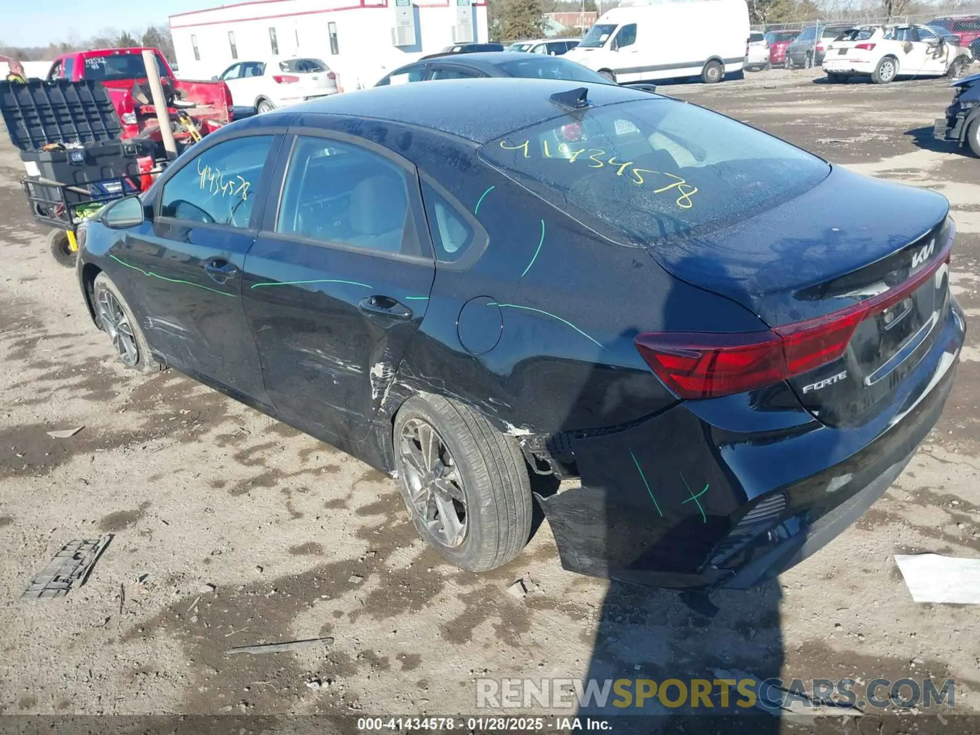 3 Photograph of a damaged car 3KPF24AD6RE806846 KIA FORTE 2024