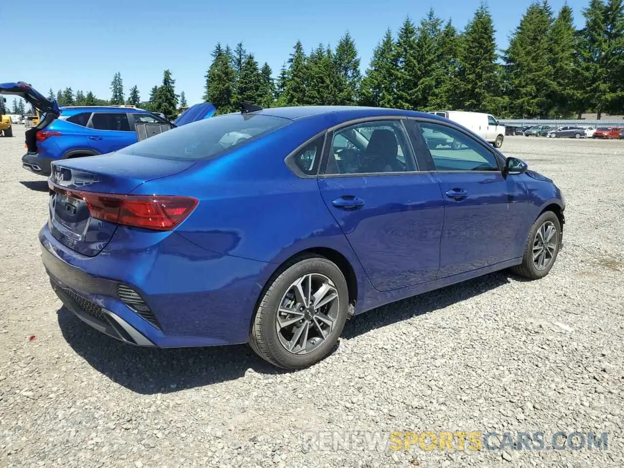 3 Photograph of a damaged car 3KPF24AD6RE807883 KIA FORTE 2024