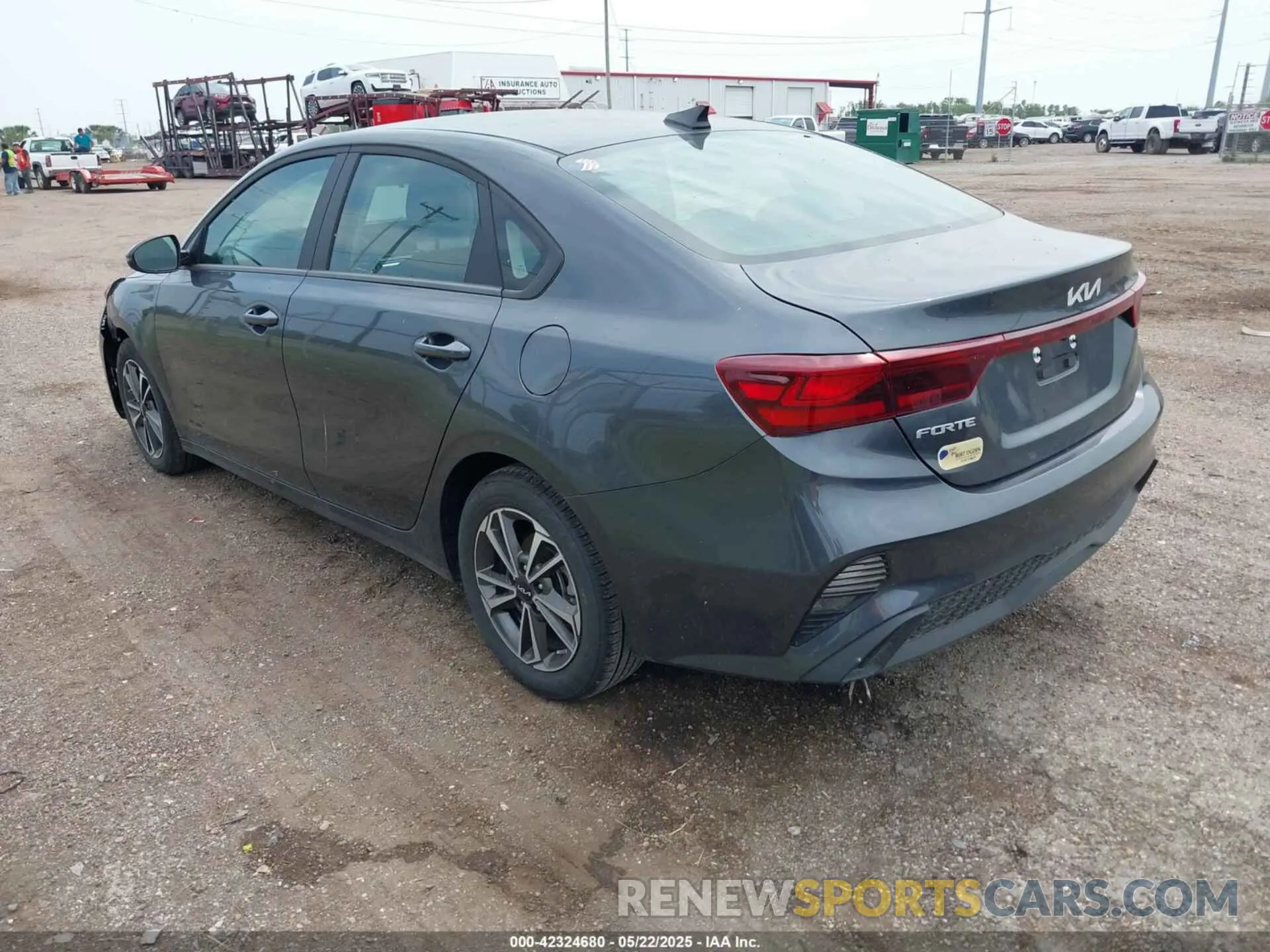 3 Photograph of a damaged car 3KPF24AD6RE826806 KIA FORTE 2024