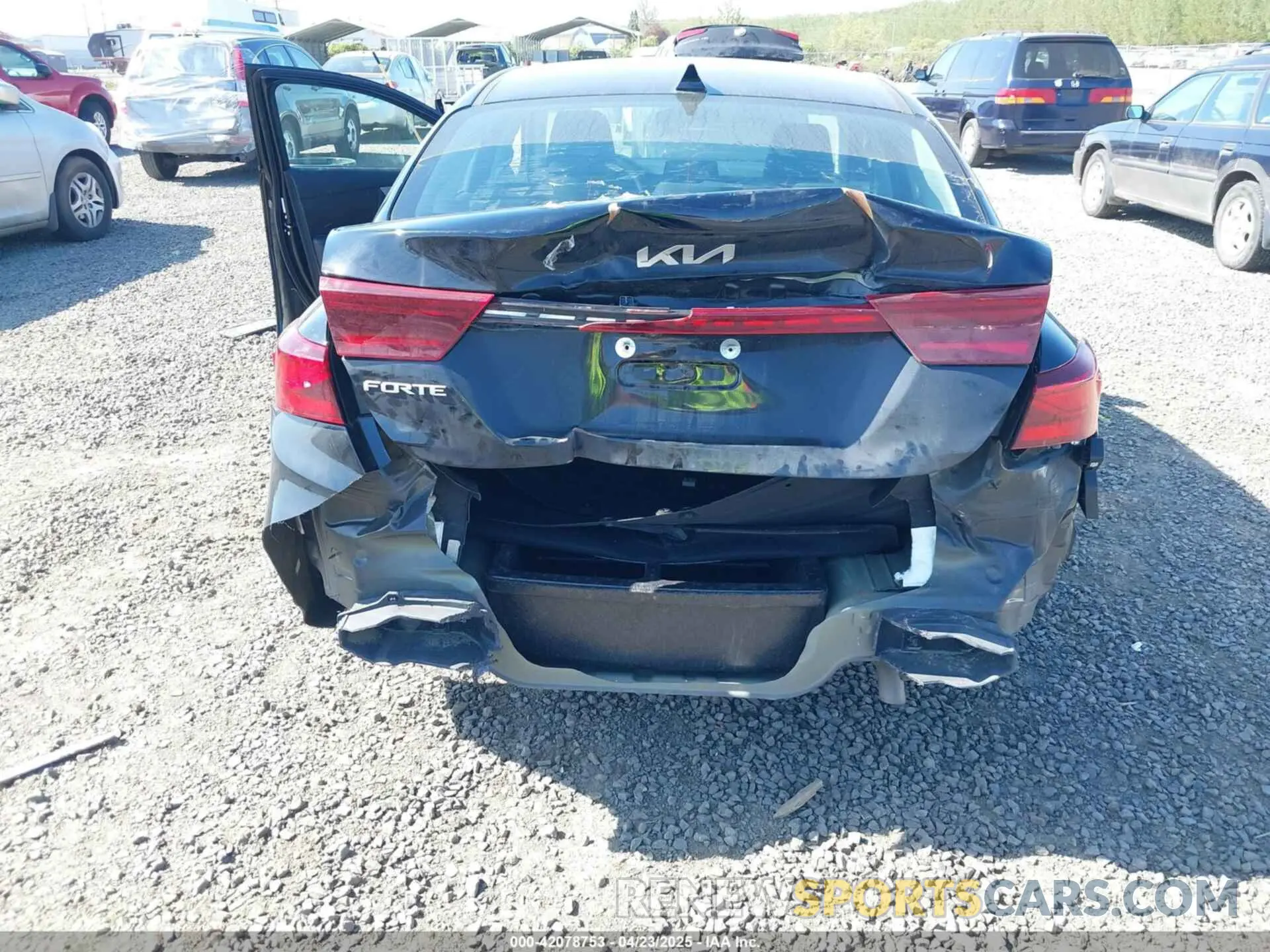 6 Photograph of a damaged car 3KPF24AD6RE826949 KIA FORTE 2024