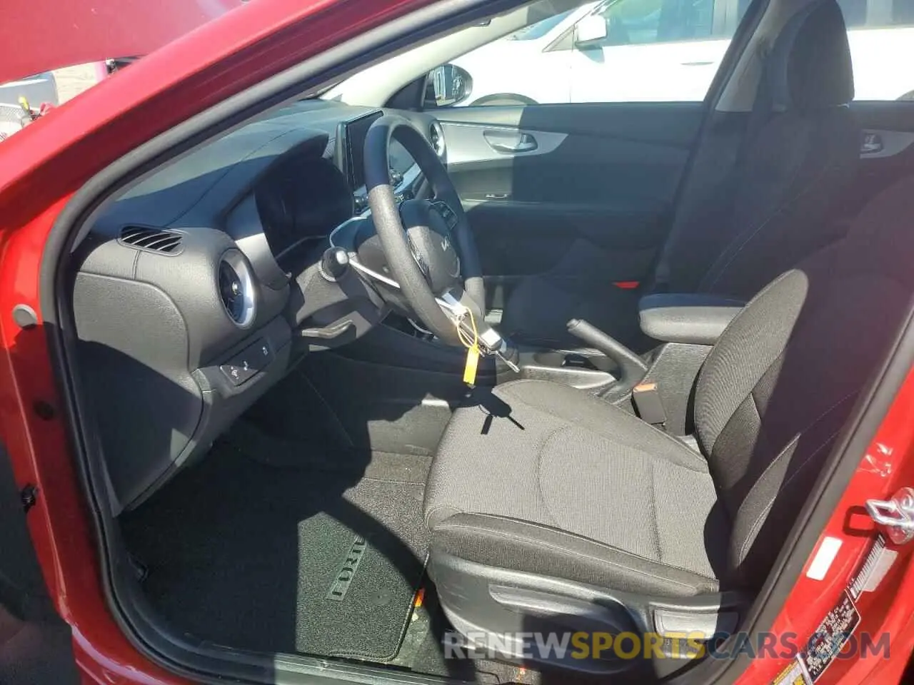 7 Photograph of a damaged car 3KPF24AD6RE833514 KIA FORTE 2024