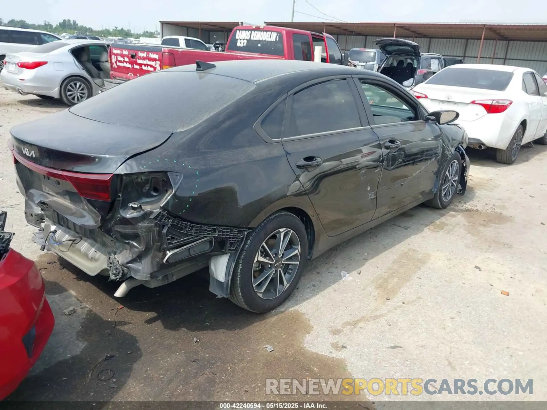 4 Photograph of a damaged car 3KPF24AD6RE837000 KIA FORTE 2024