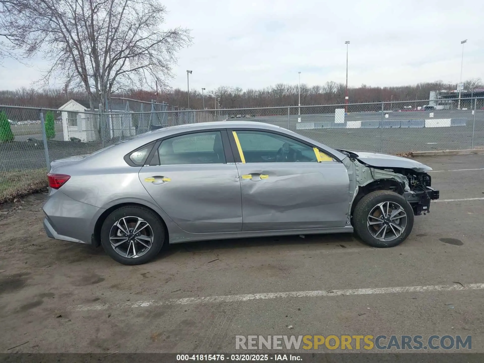 13 Photograph of a damaged car 3KPF24AD7RE706870 KIA FORTE 2024