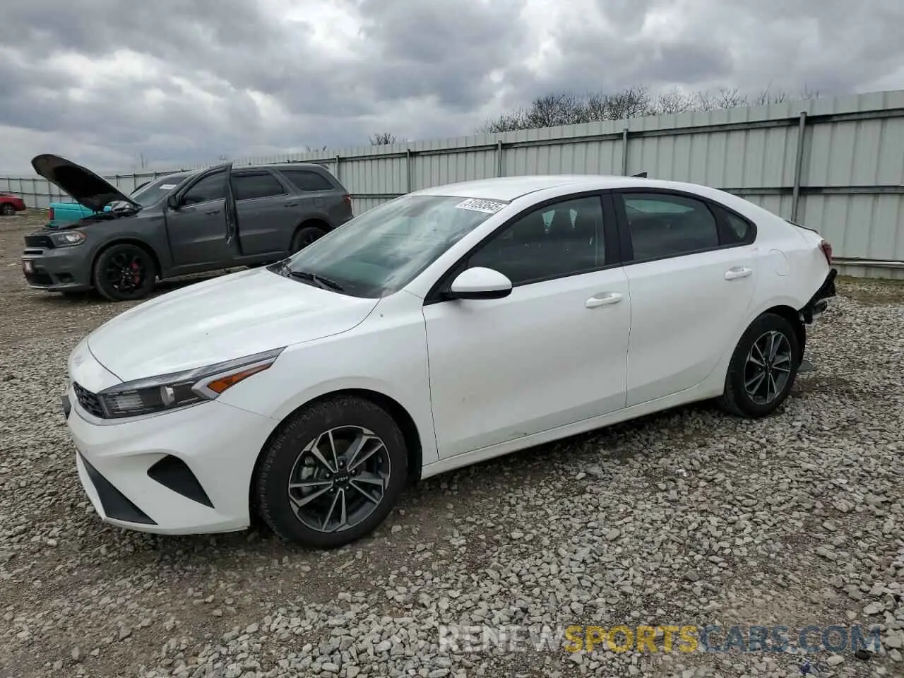 1 Photograph of a damaged car 3KPF24AD7RE731428 KIA FORTE 2024