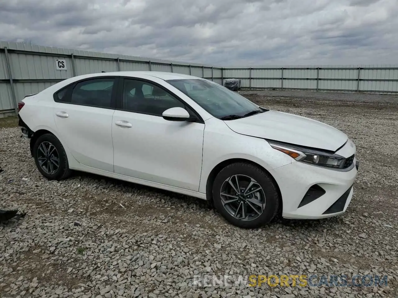 4 Photograph of a damaged car 3KPF24AD7RE731428 KIA FORTE 2024