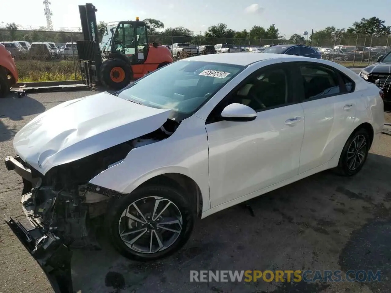 1 Photograph of a damaged car 3KPF24AD7RE734605 KIA FORTE 2024